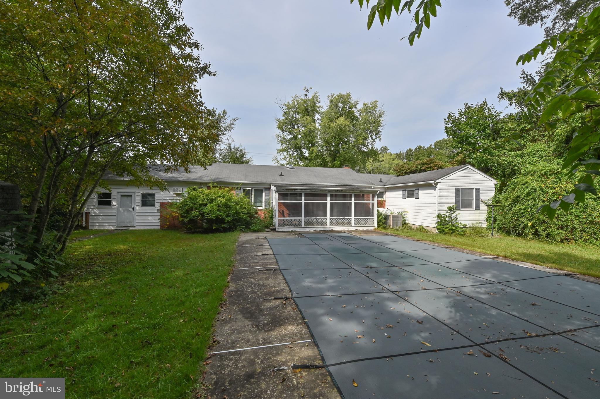 DENTON AREA - Residential