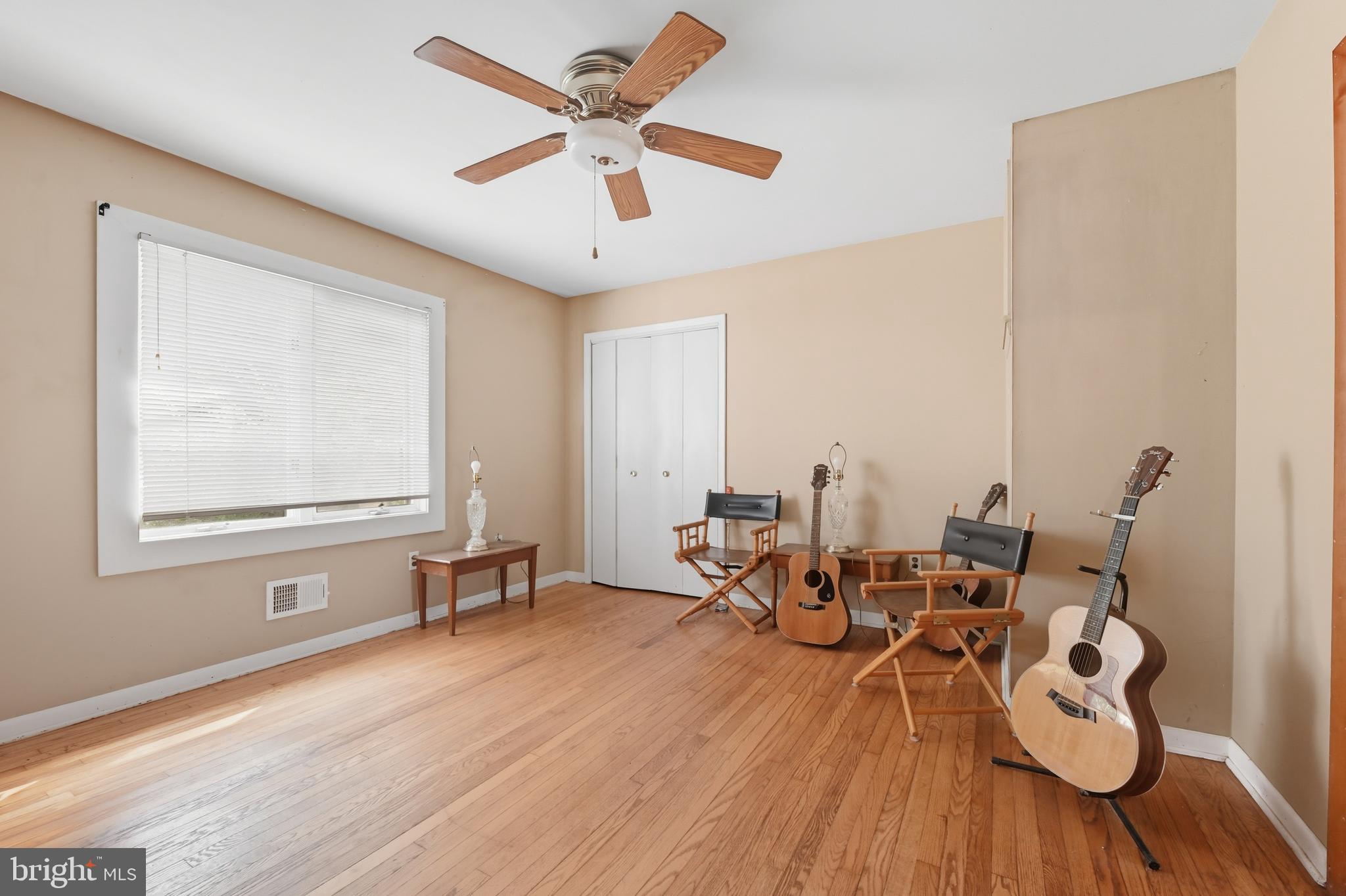 DENTON AREA - Residential