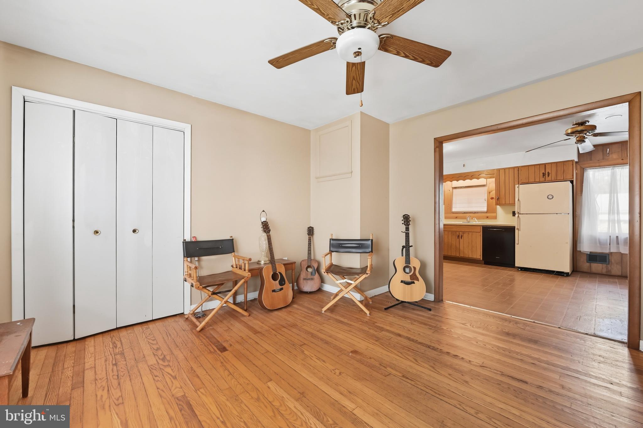 DENTON AREA - Residential