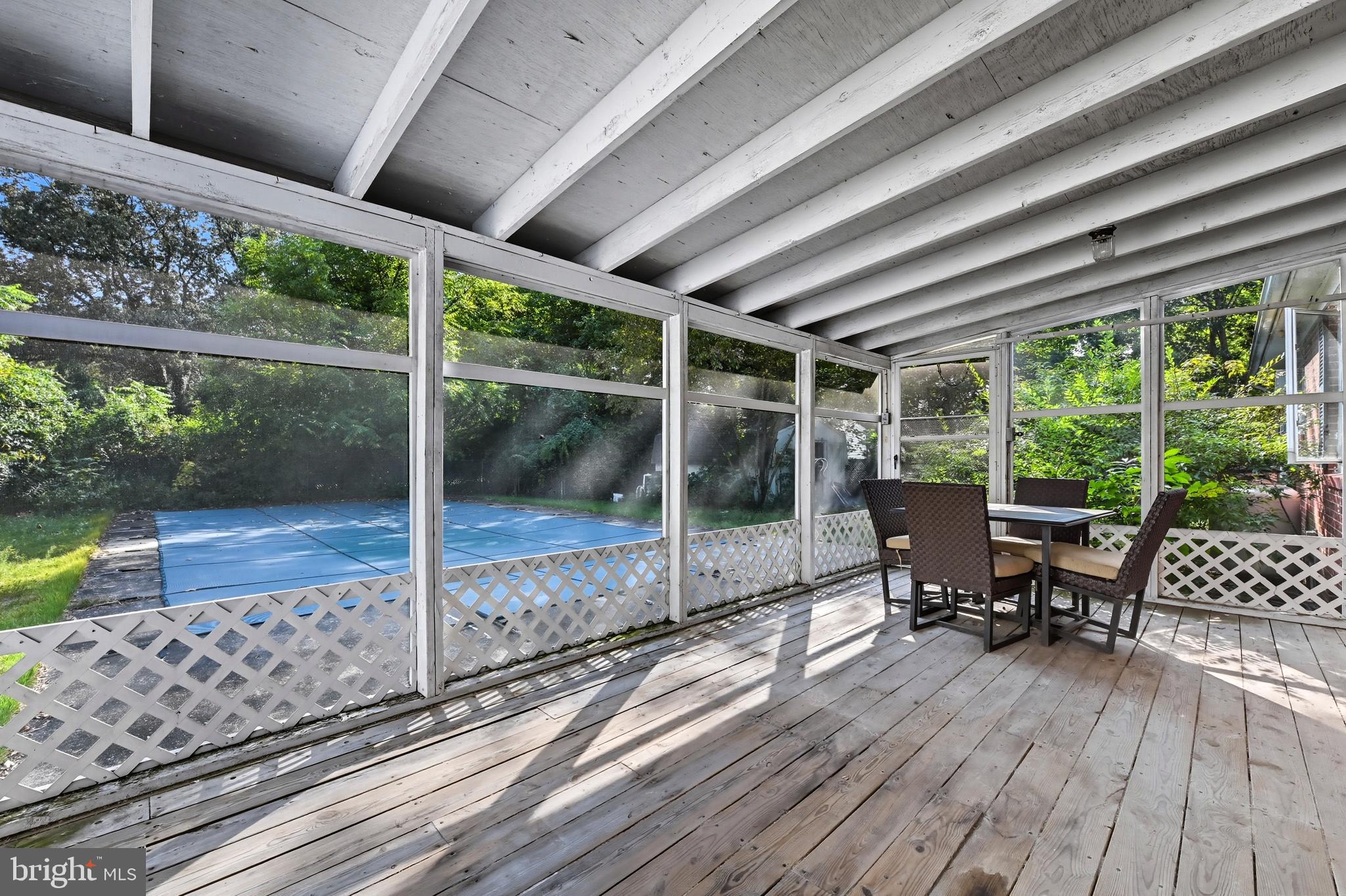 DENTON AREA - Residential