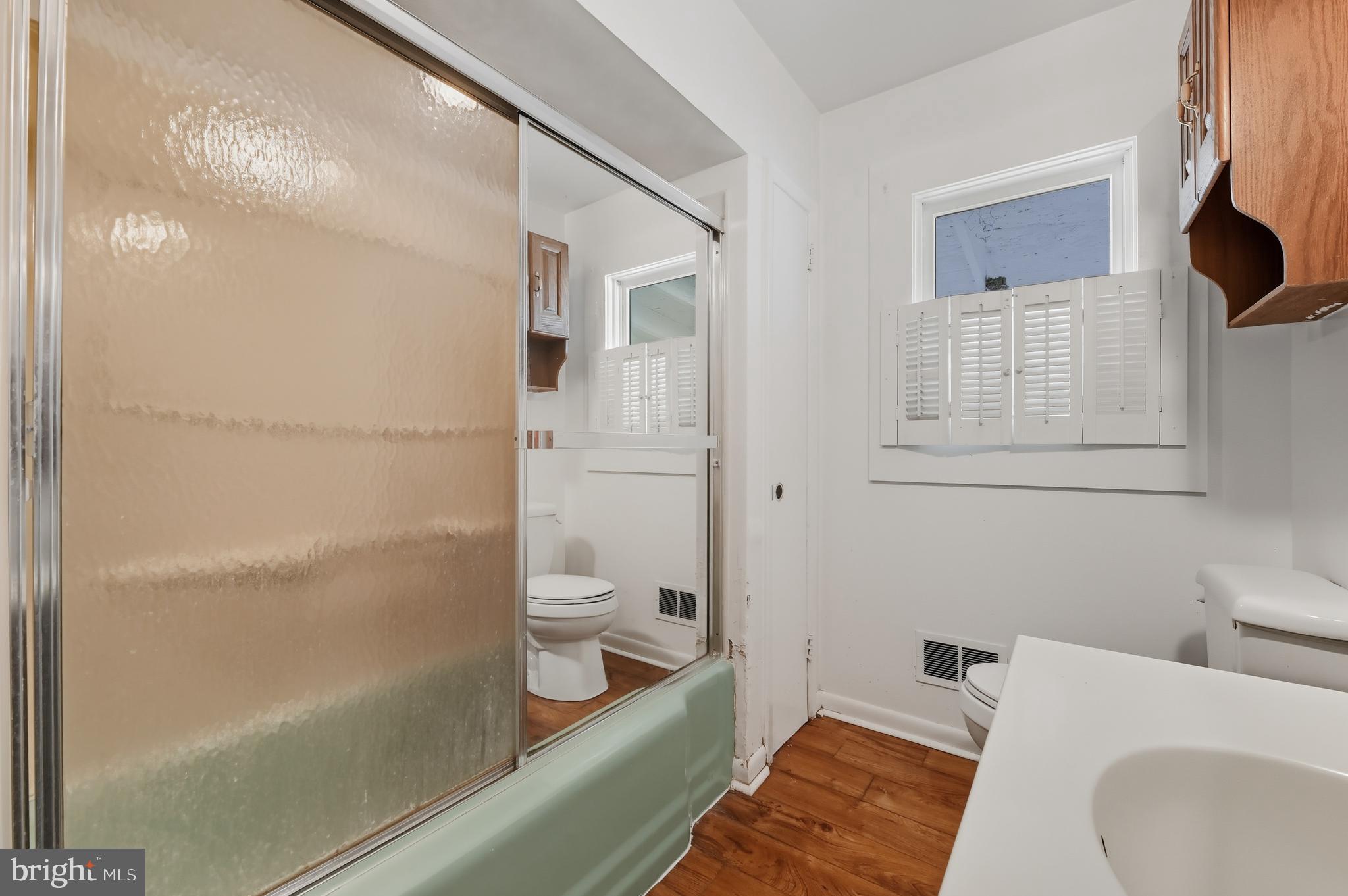 DENTON AREA - Residential