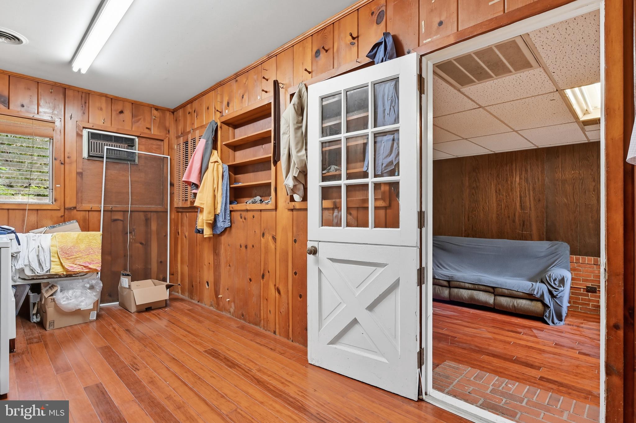 DENTON AREA - Residential