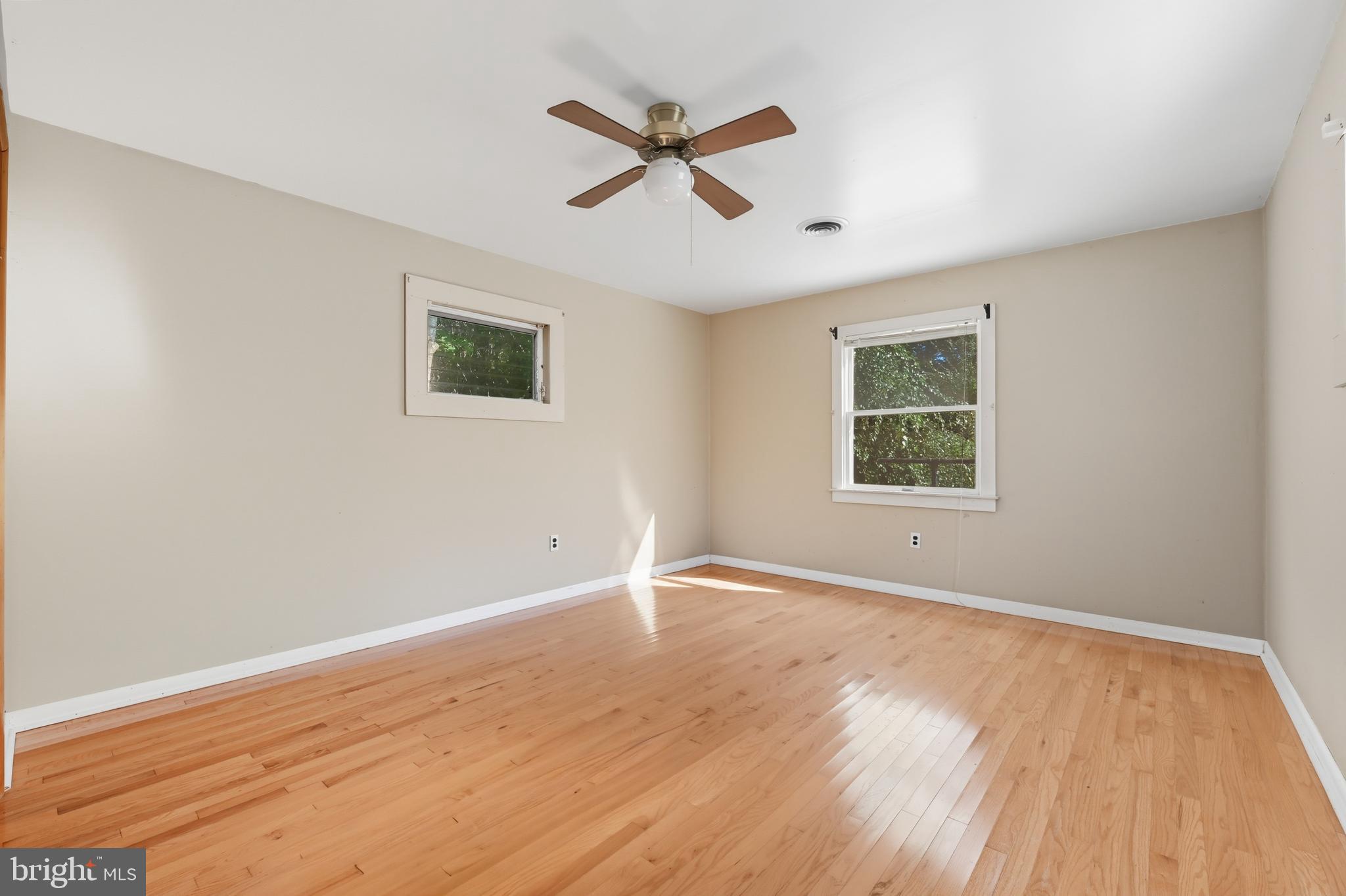 DENTON AREA - Residential