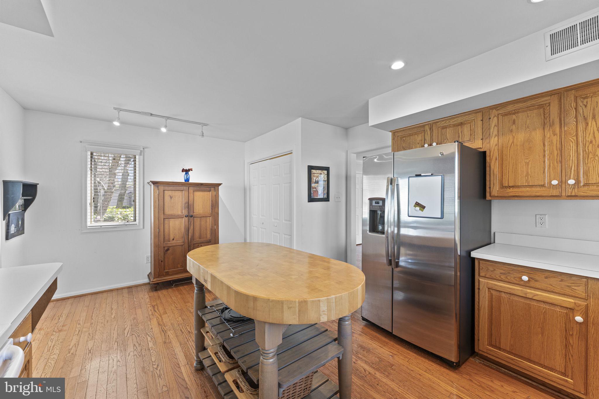 HERSHEYS MILL - Residential