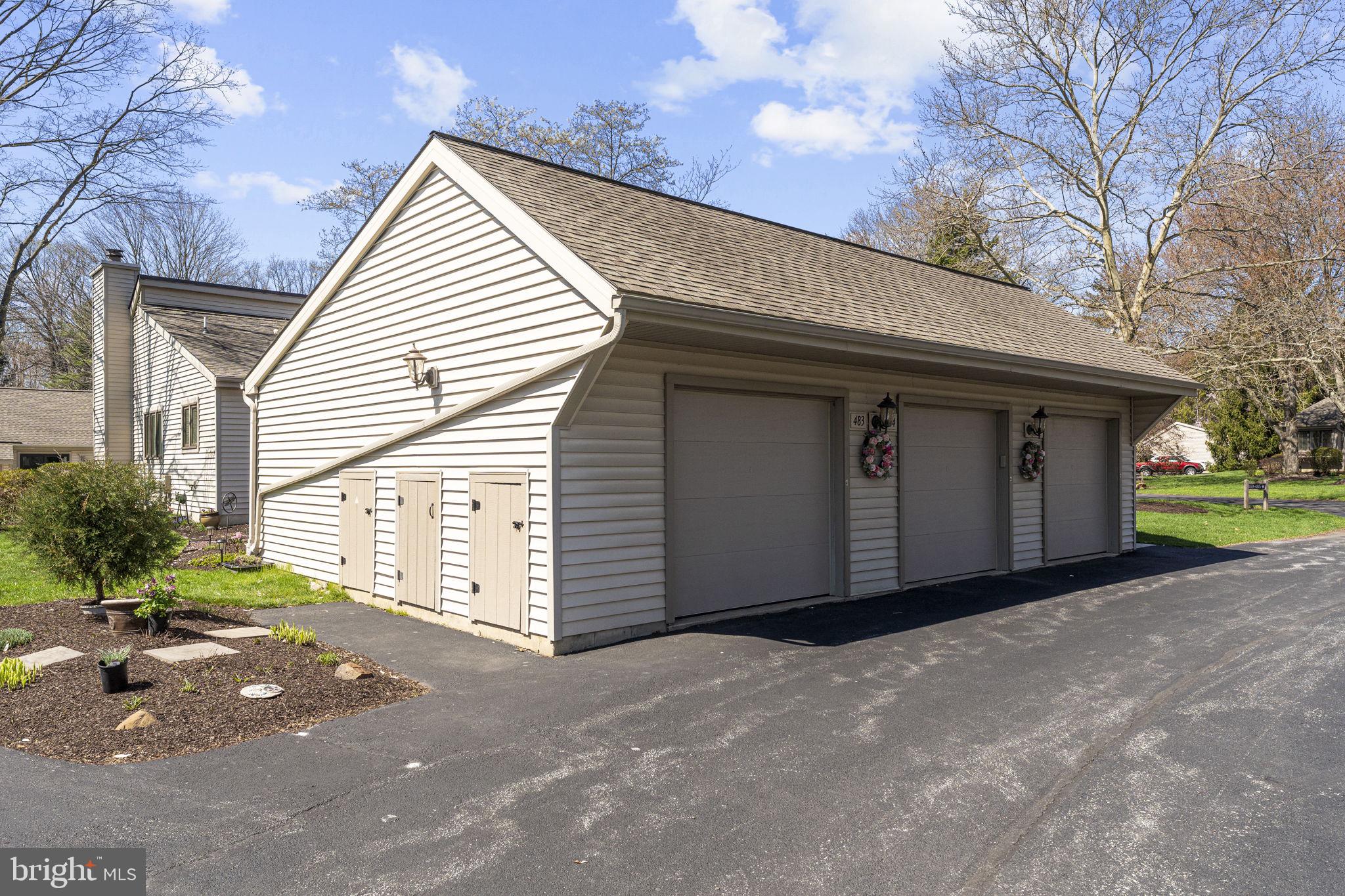 HERSHEYS MILL - Residential