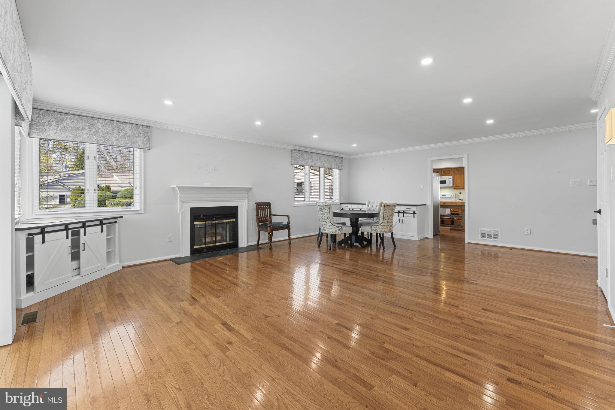 HERSHEYS MILL - Residential