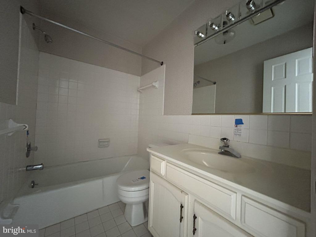 HICKORY RIDGE LA PLATA - Residential