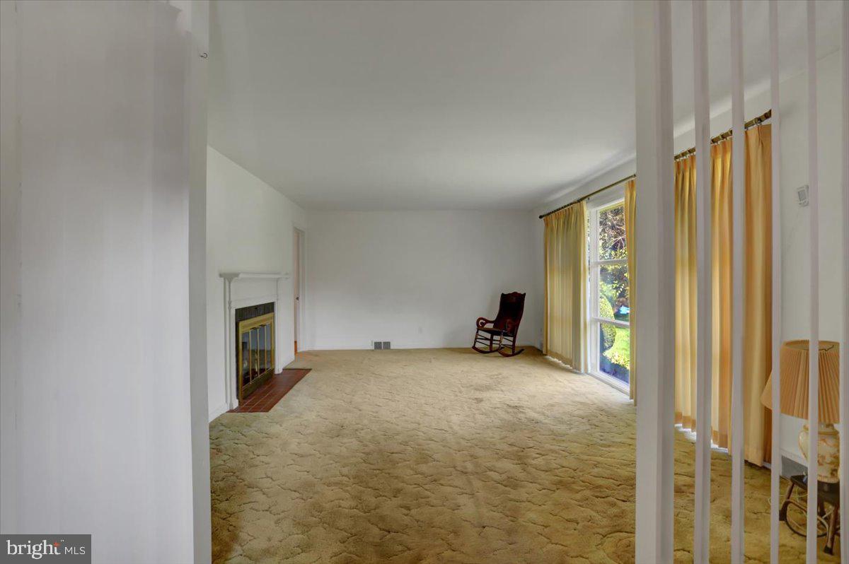 FOUNTAIN HEAD - Residential