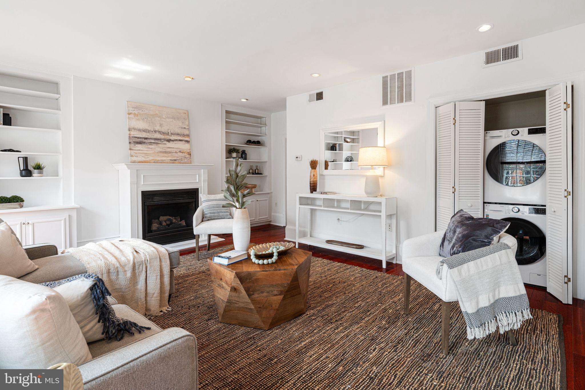 903 CLINTON STREET 05 3F