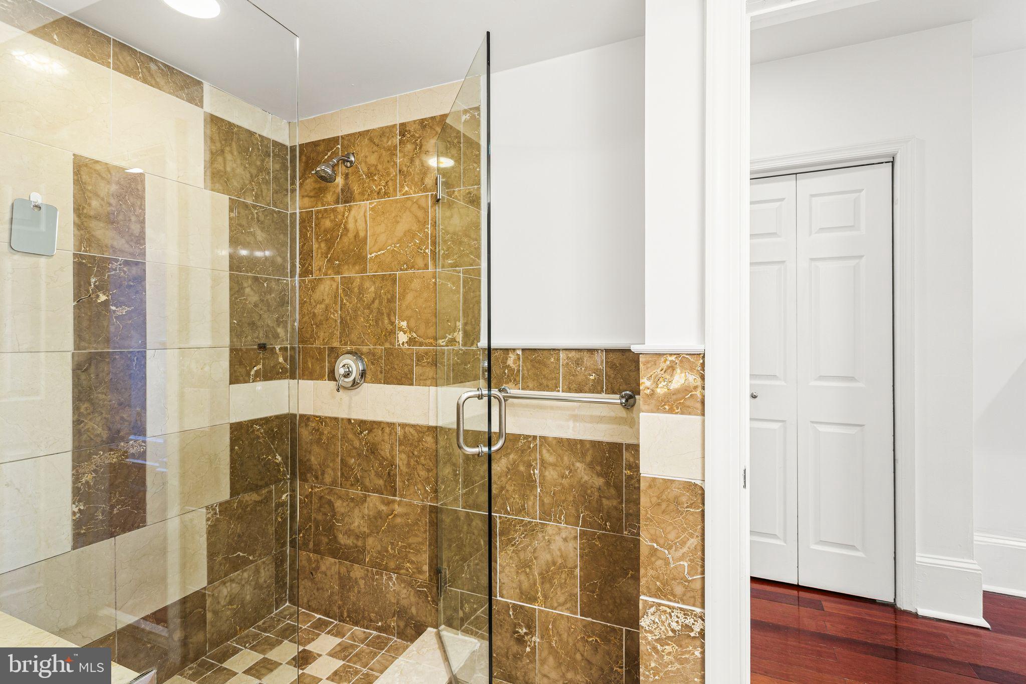 WASHINGTON SQ WEST - Residential