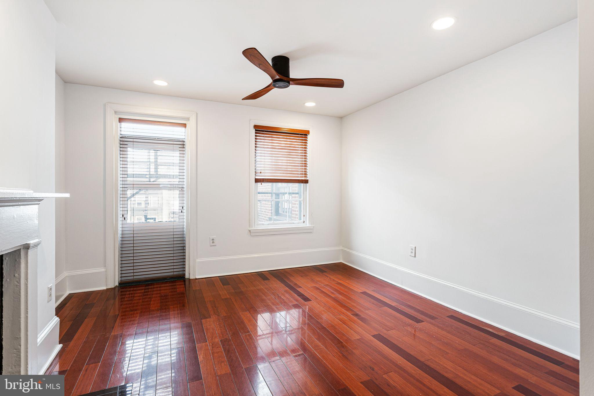 WASHINGTON SQ WEST - Residential