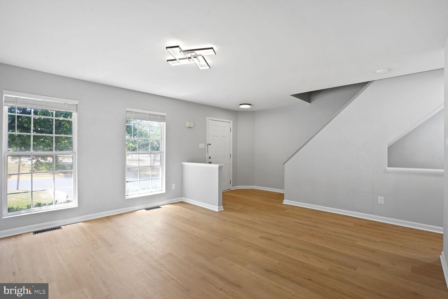 CENTRE RIDGE - Residential Lease