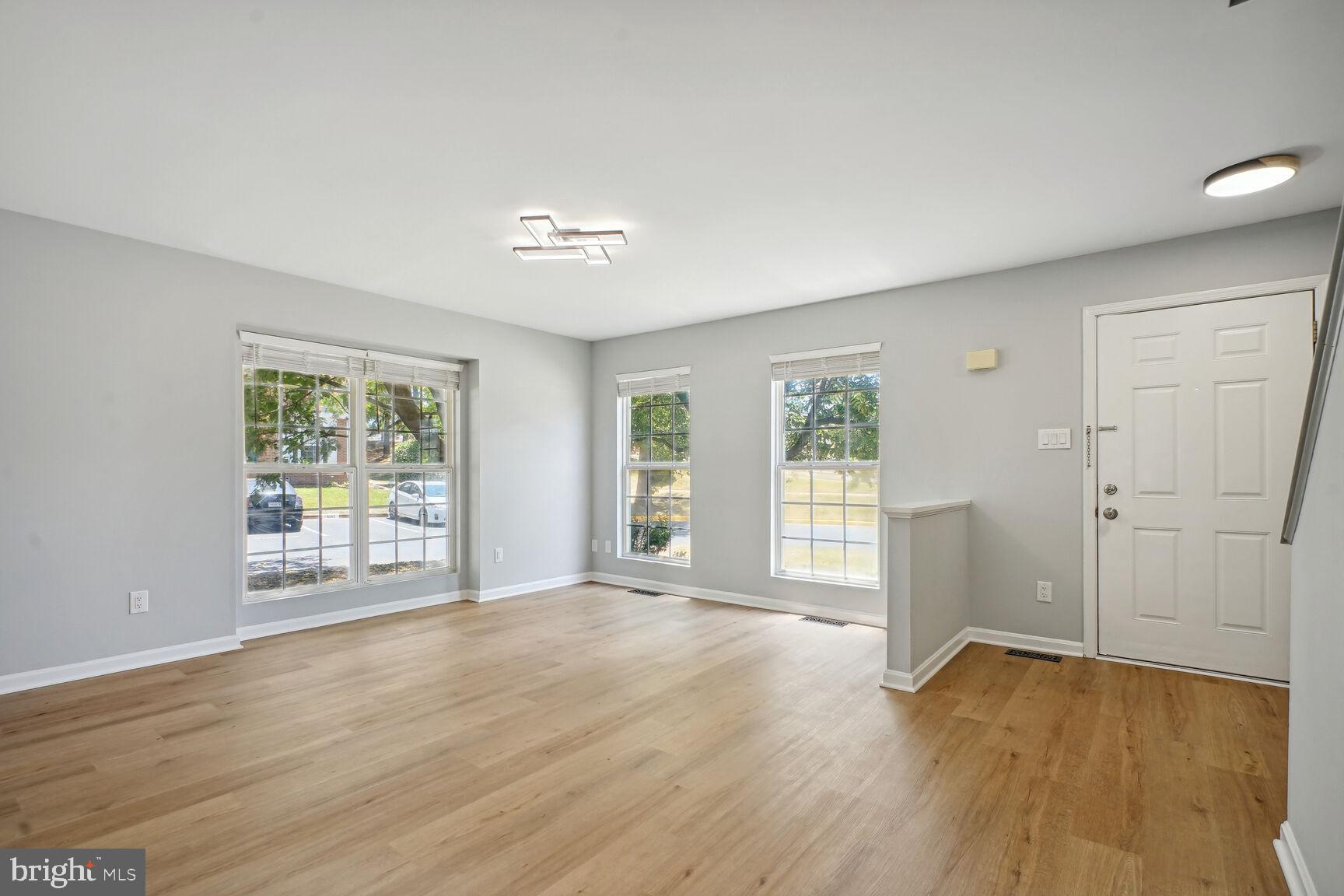 CENTRE RIDGE - Residential Lease