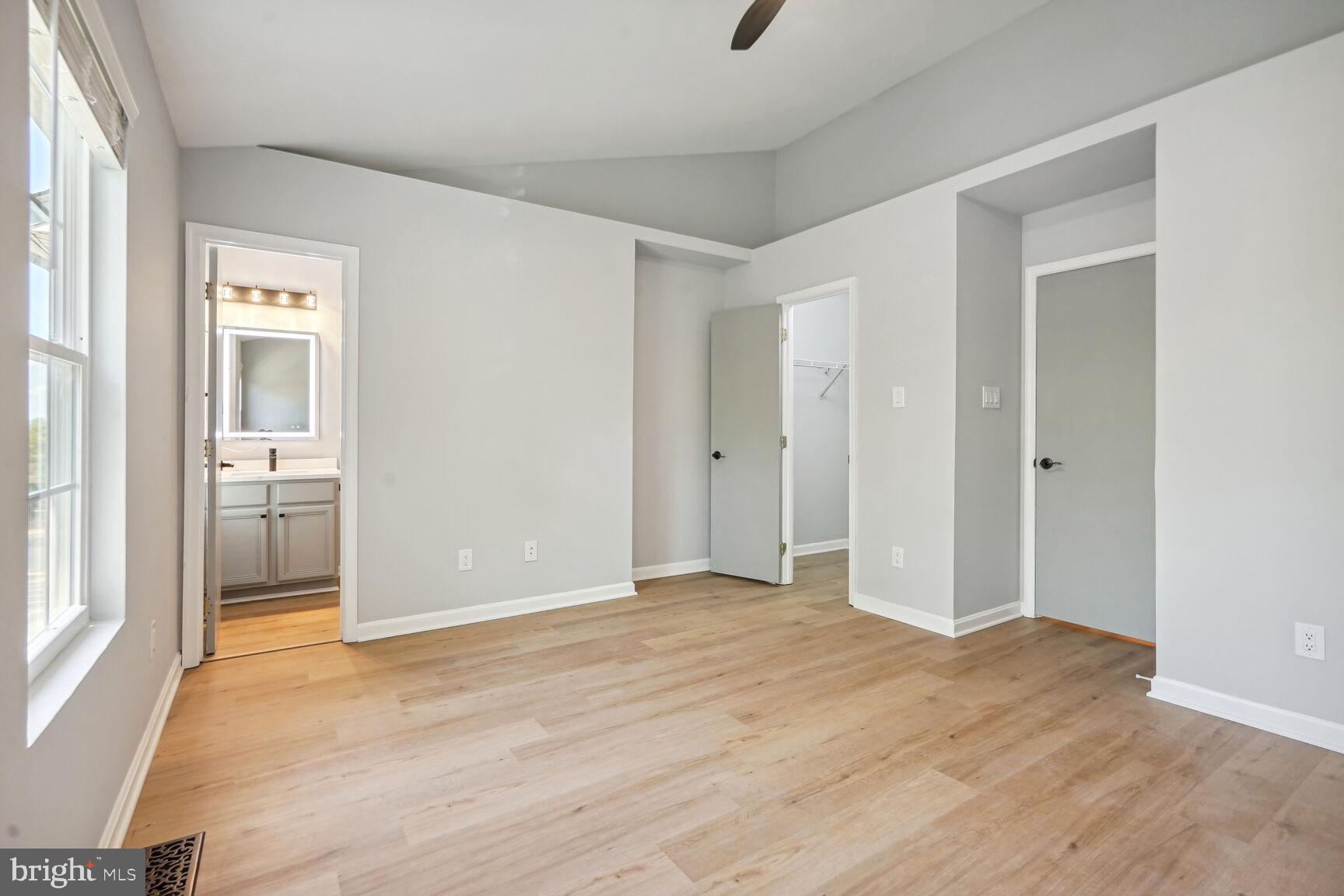 CENTRE RIDGE - Residential Lease