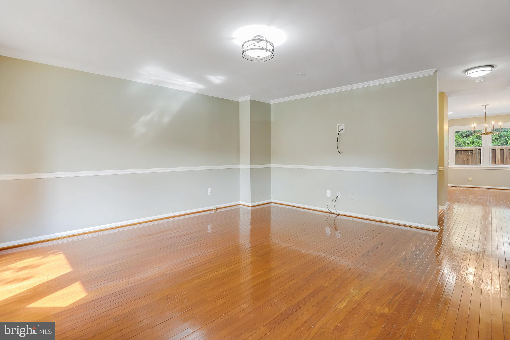 MANCHESTER LAKES - Residential Lease