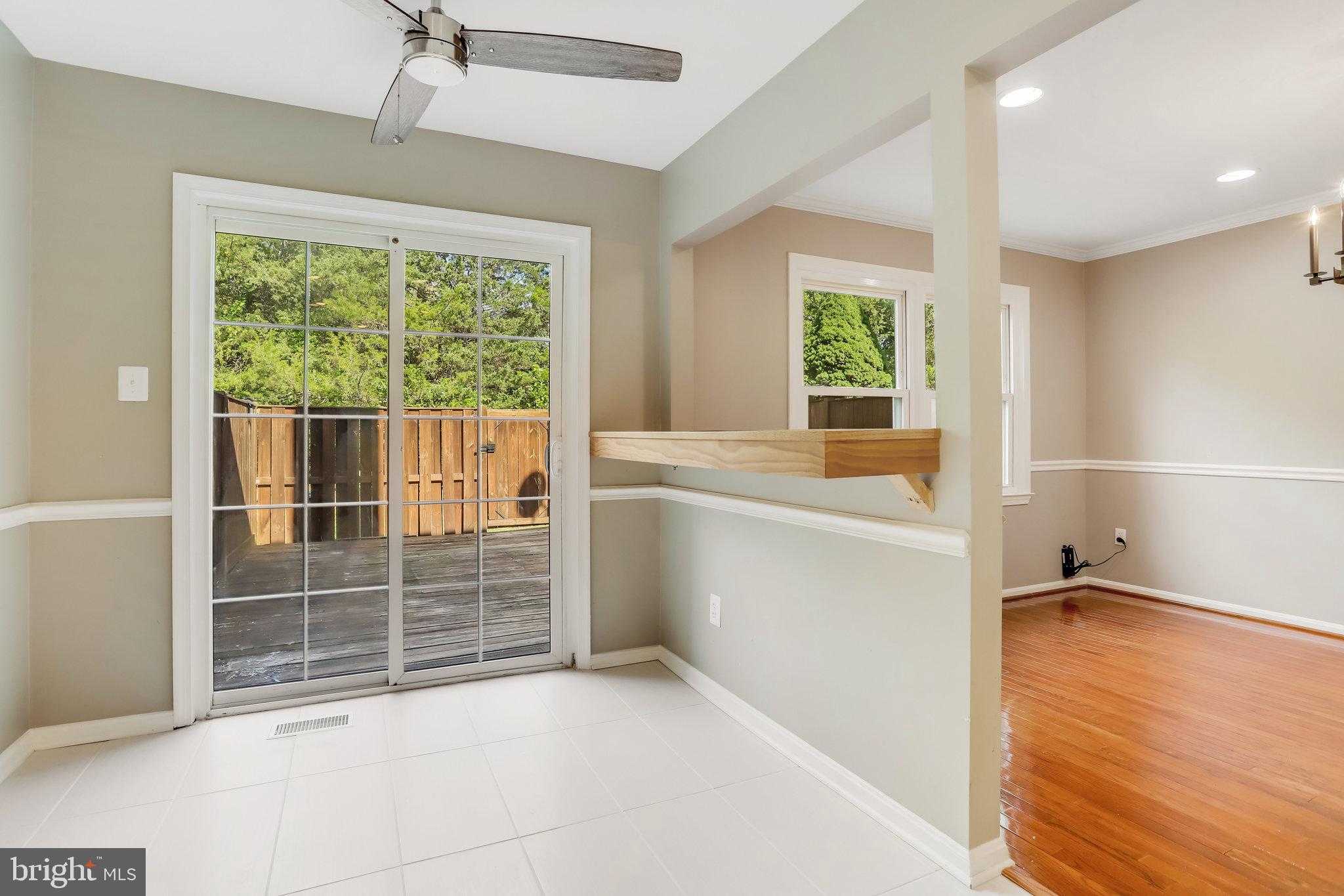 MANCHESTER LAKES - Residential Lease