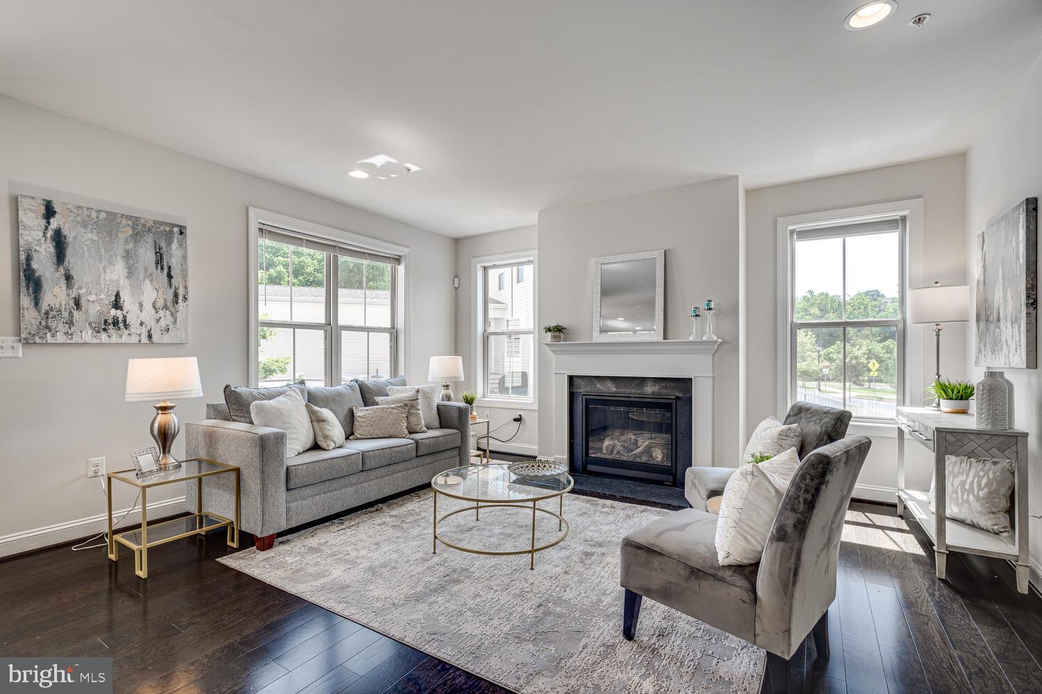 POPLAR RUN - Residential