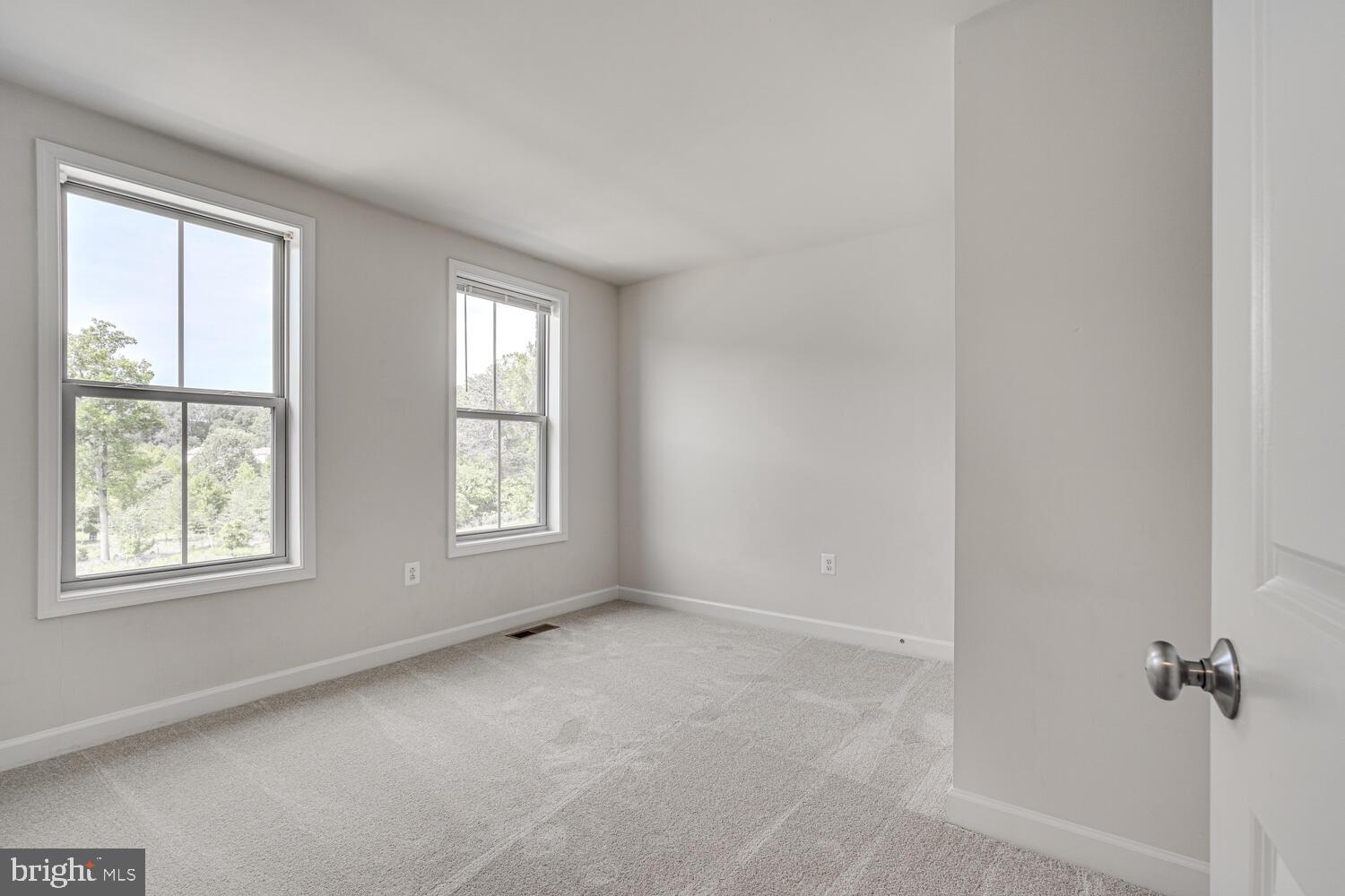 POPLAR RUN - Residential