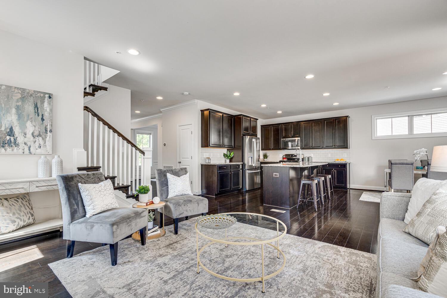 POPLAR RUN - Residential