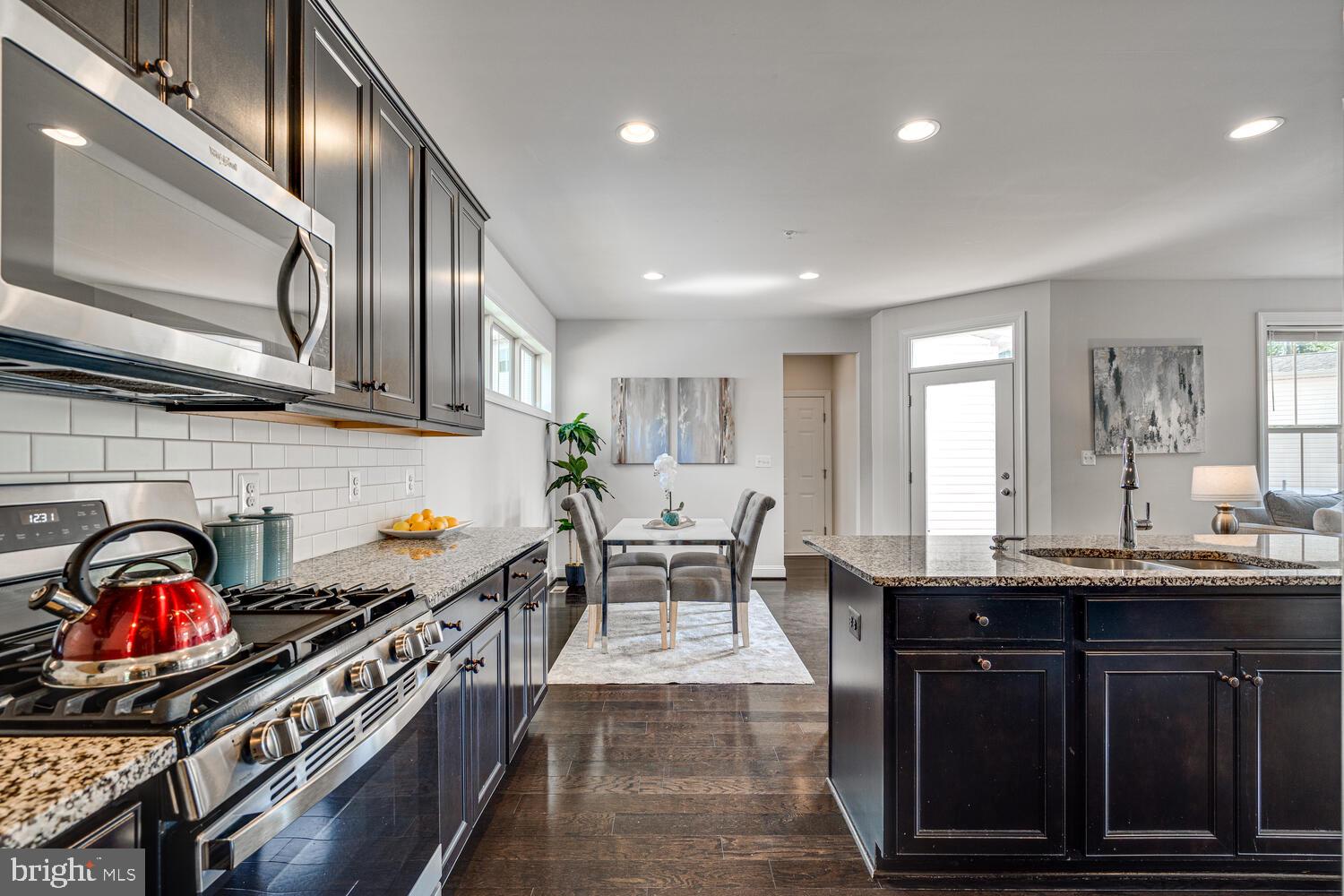 POPLAR RUN - Residential