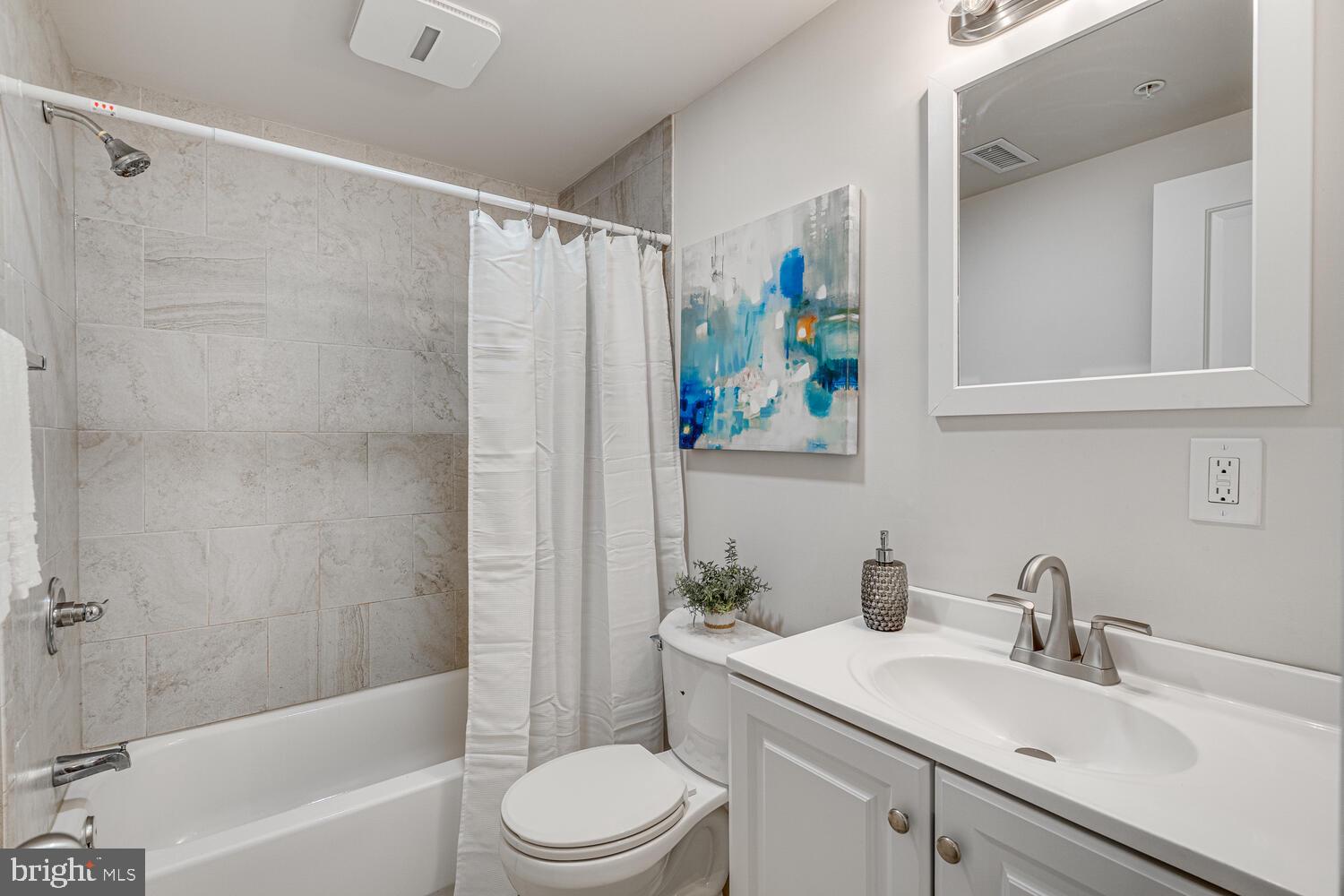 POPLAR RUN - Residential