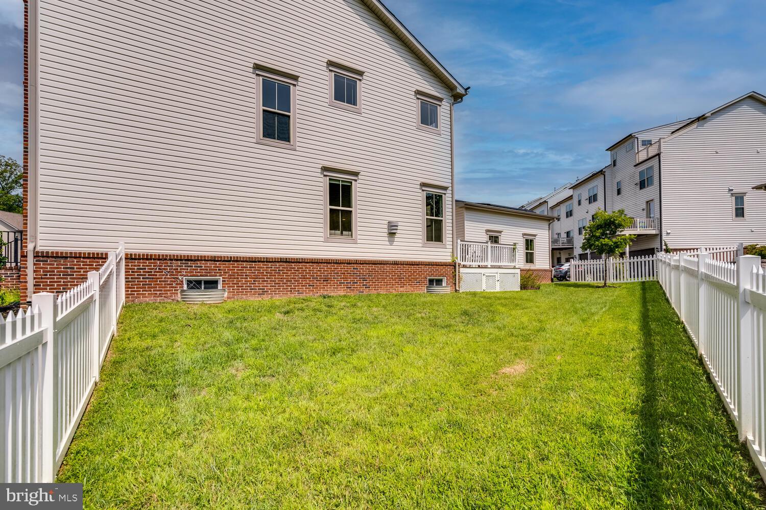 POPLAR RUN - Residential