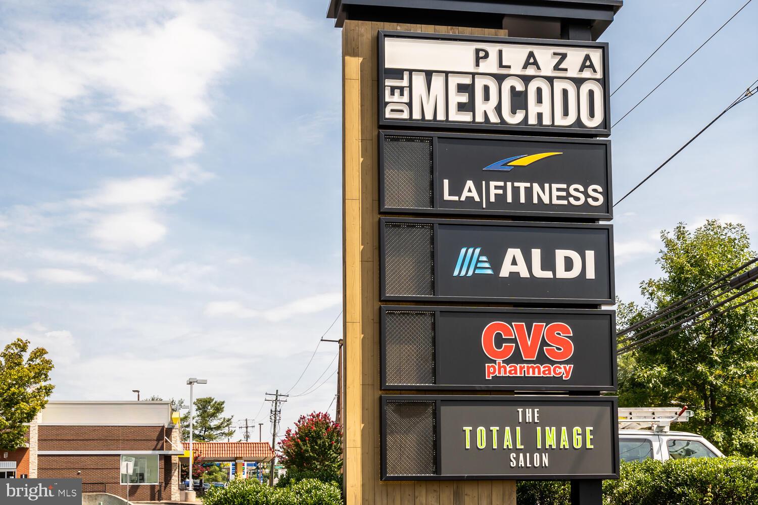 POPLAR RUN - Residential