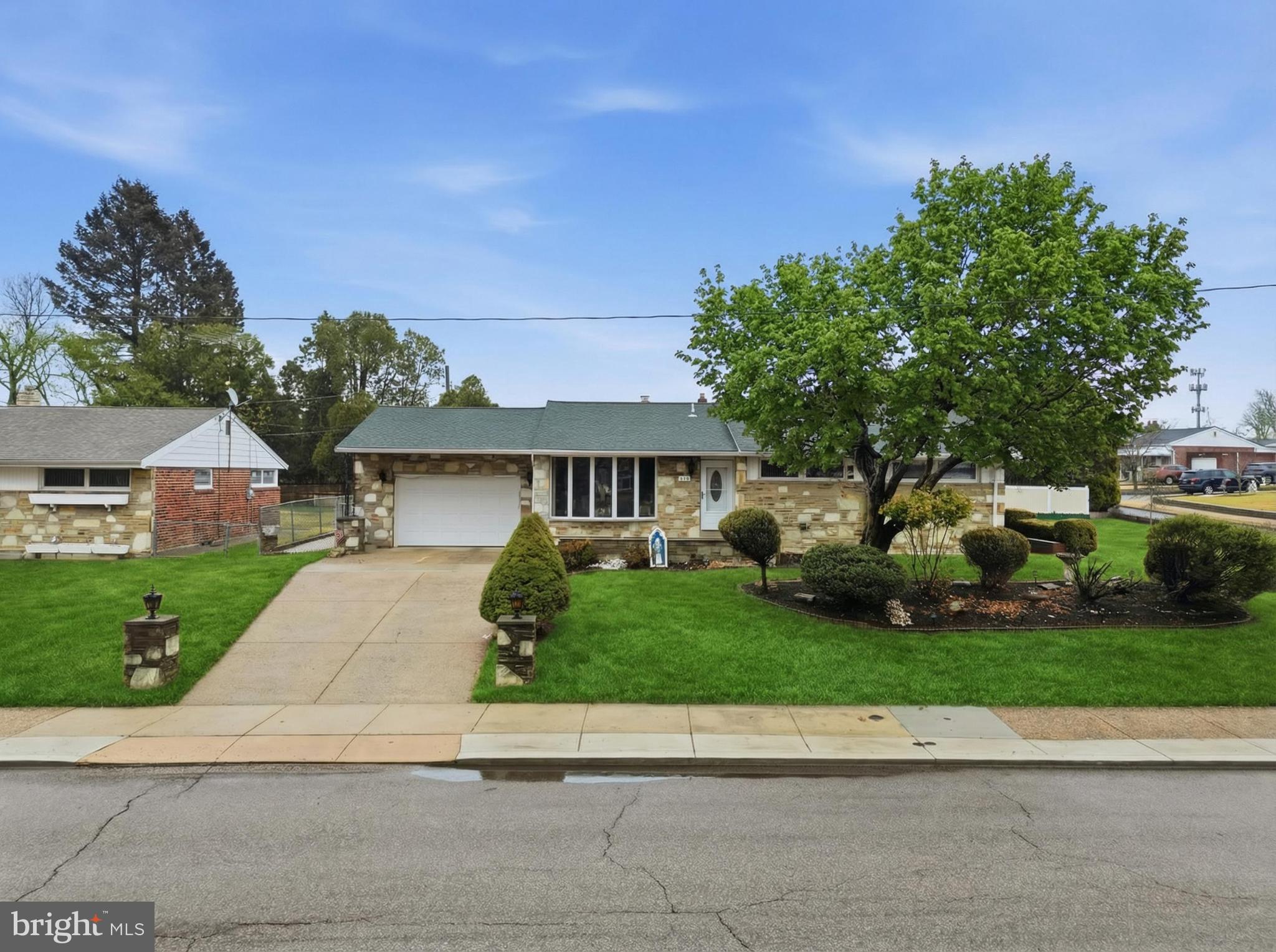 9701 NORTHEAST AVENUE