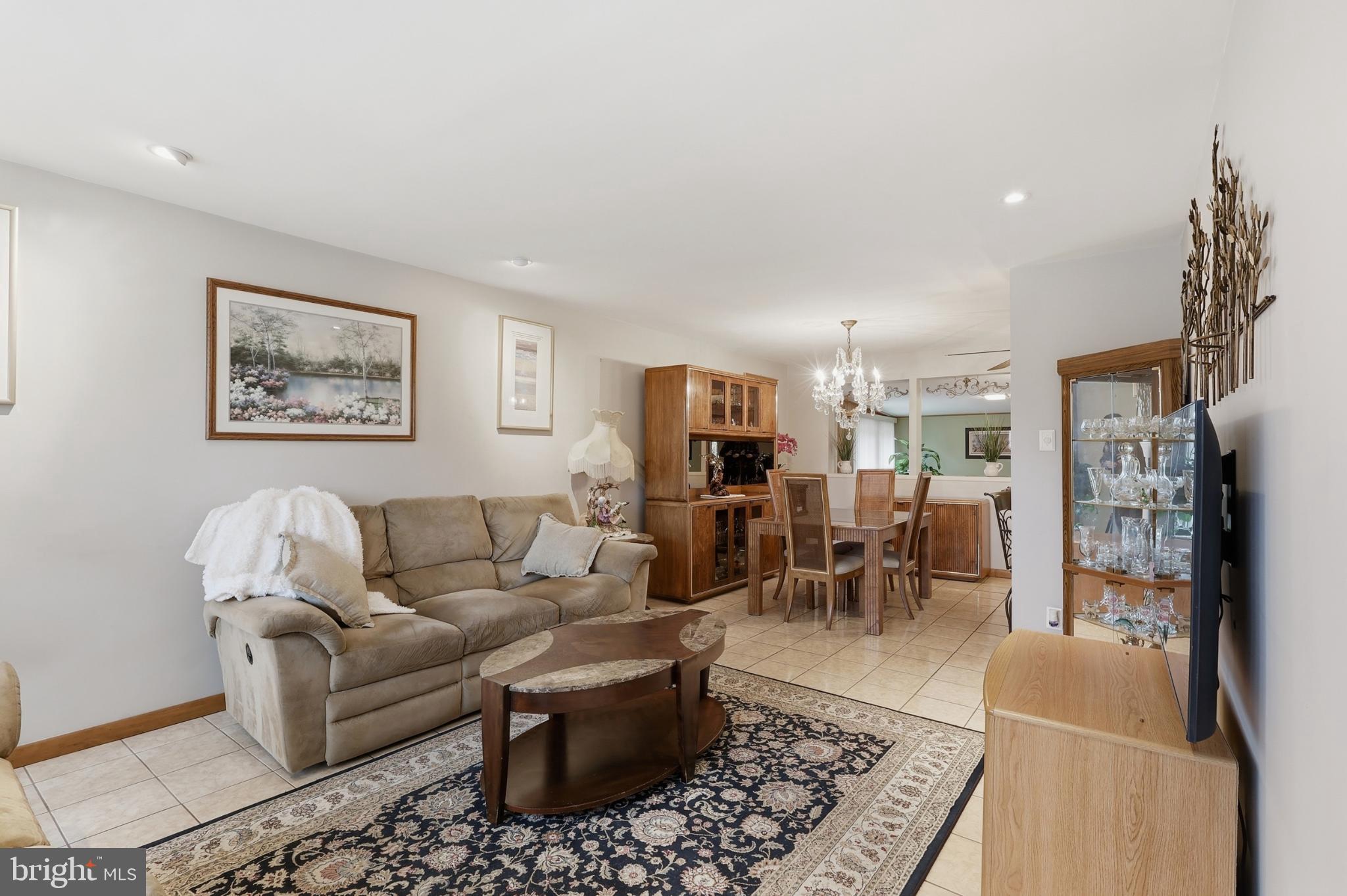 PINE VALLEY - Residential