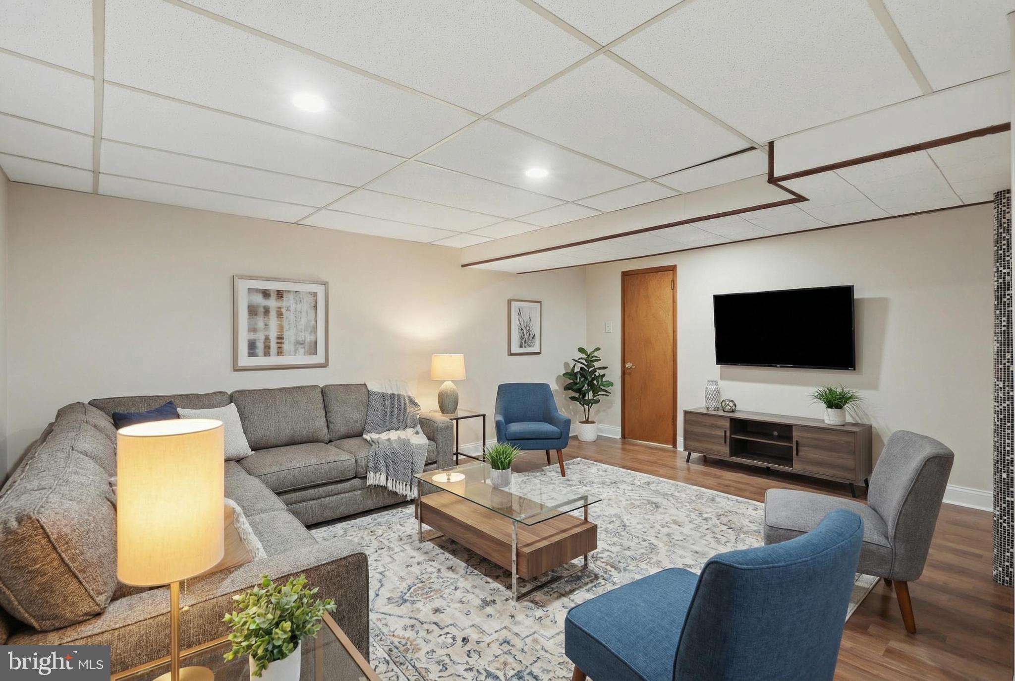 PINE VALLEY - Residential