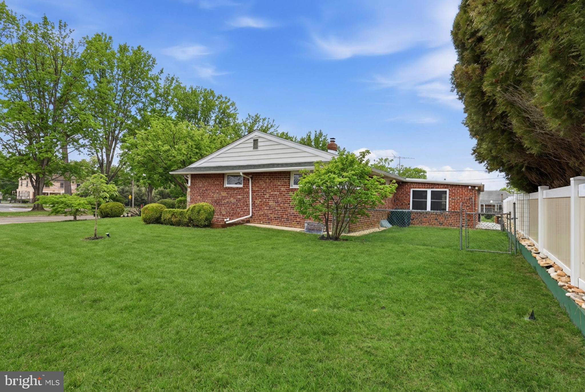 PINE VALLEY - Residential