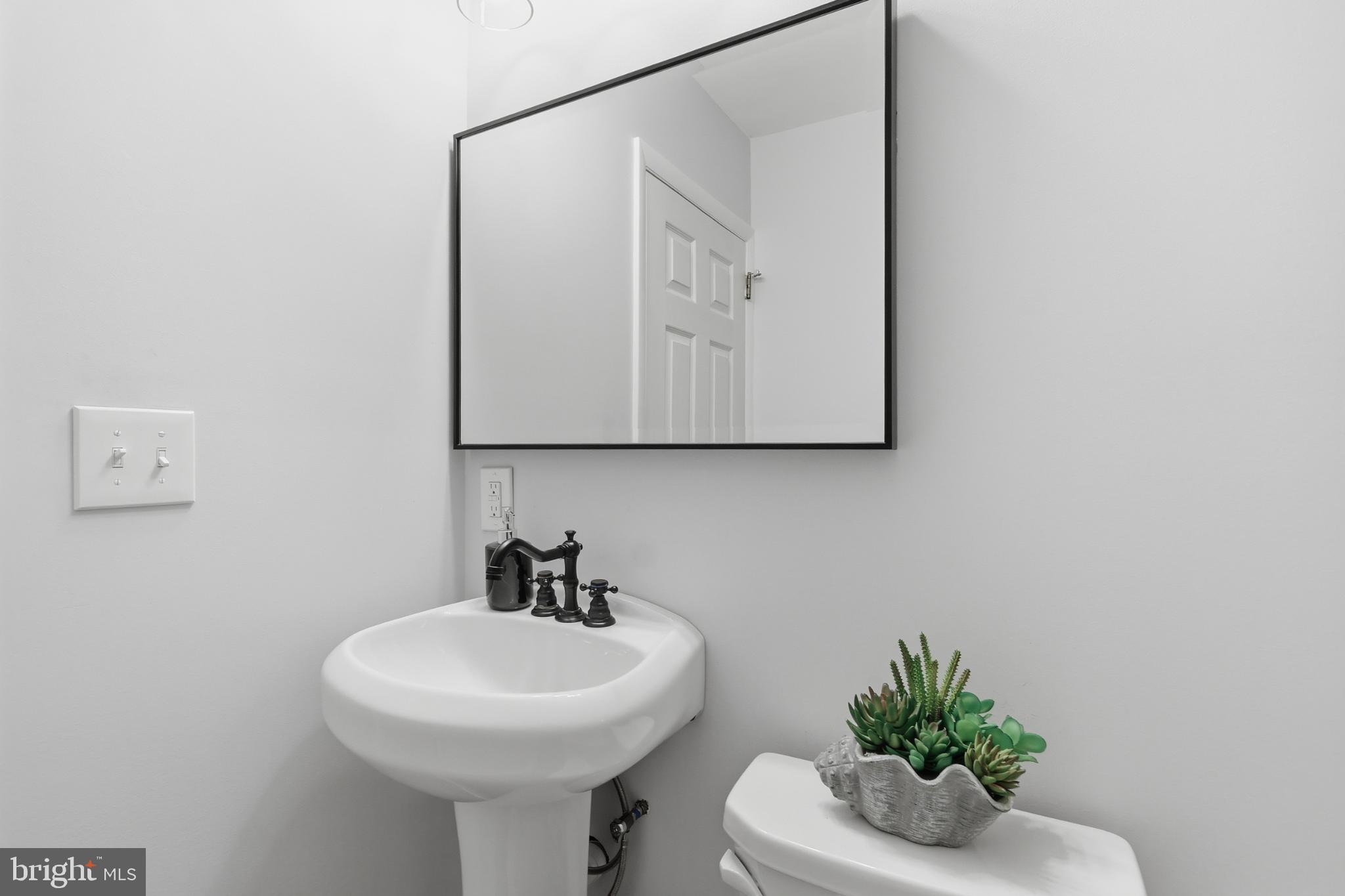 PINE VALLEY - Residential