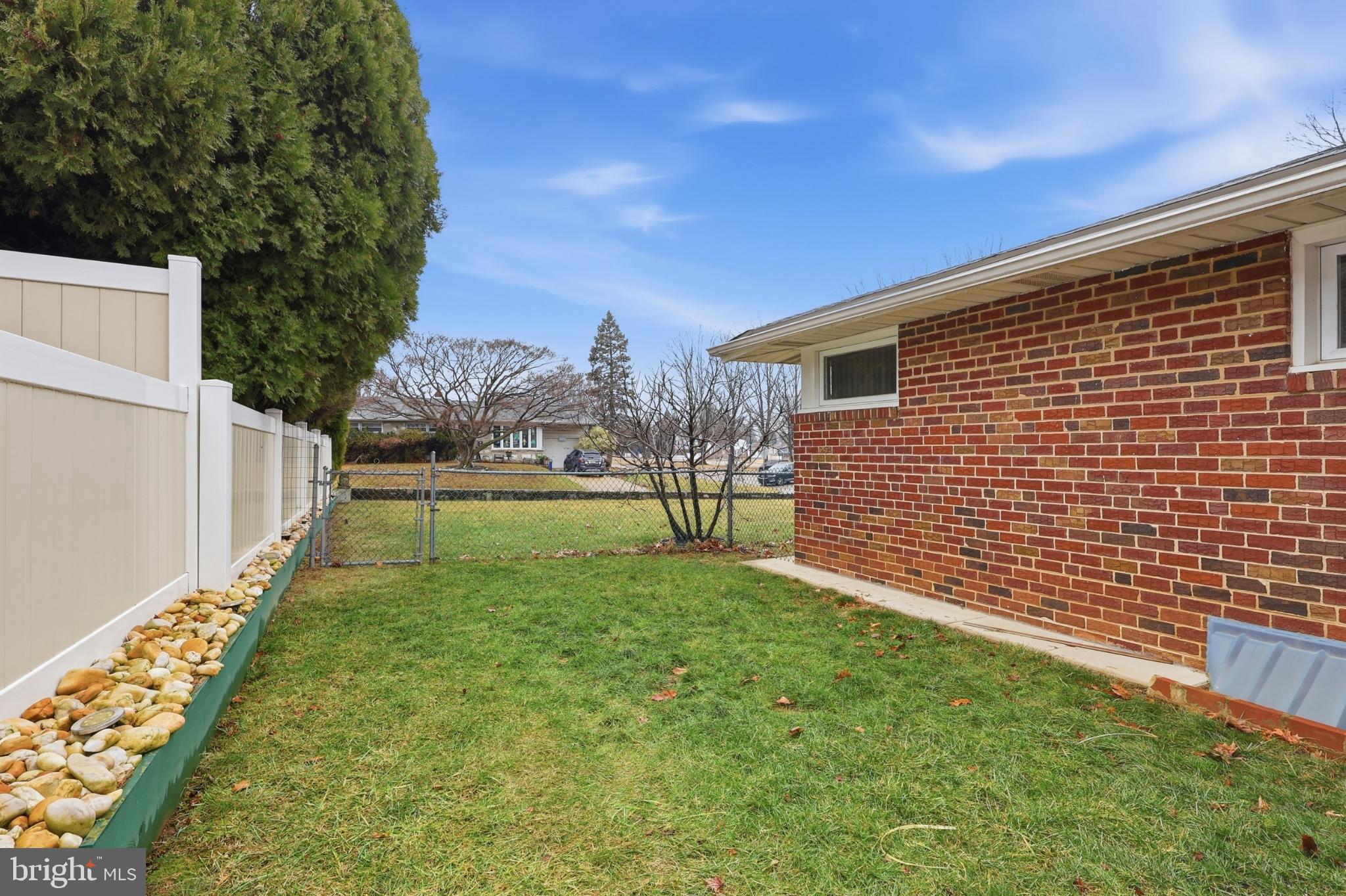 PINE VALLEY - Residential