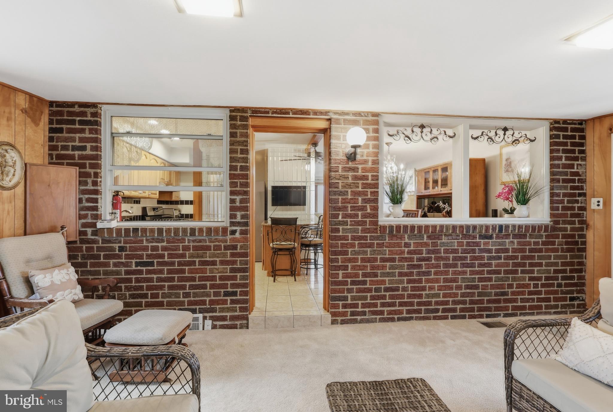 PINE VALLEY - Residential