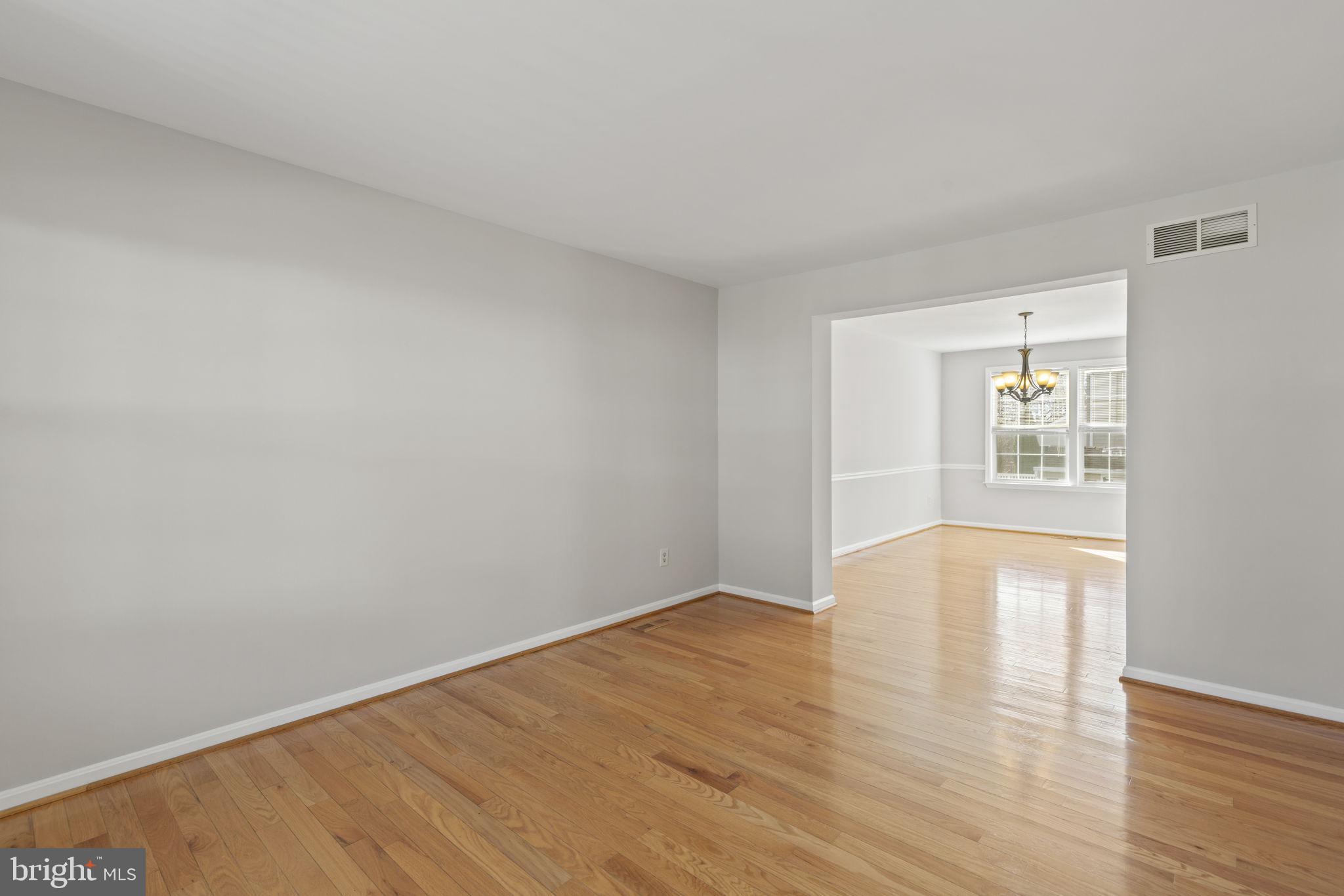 LENNINGS KNOLL - Residential