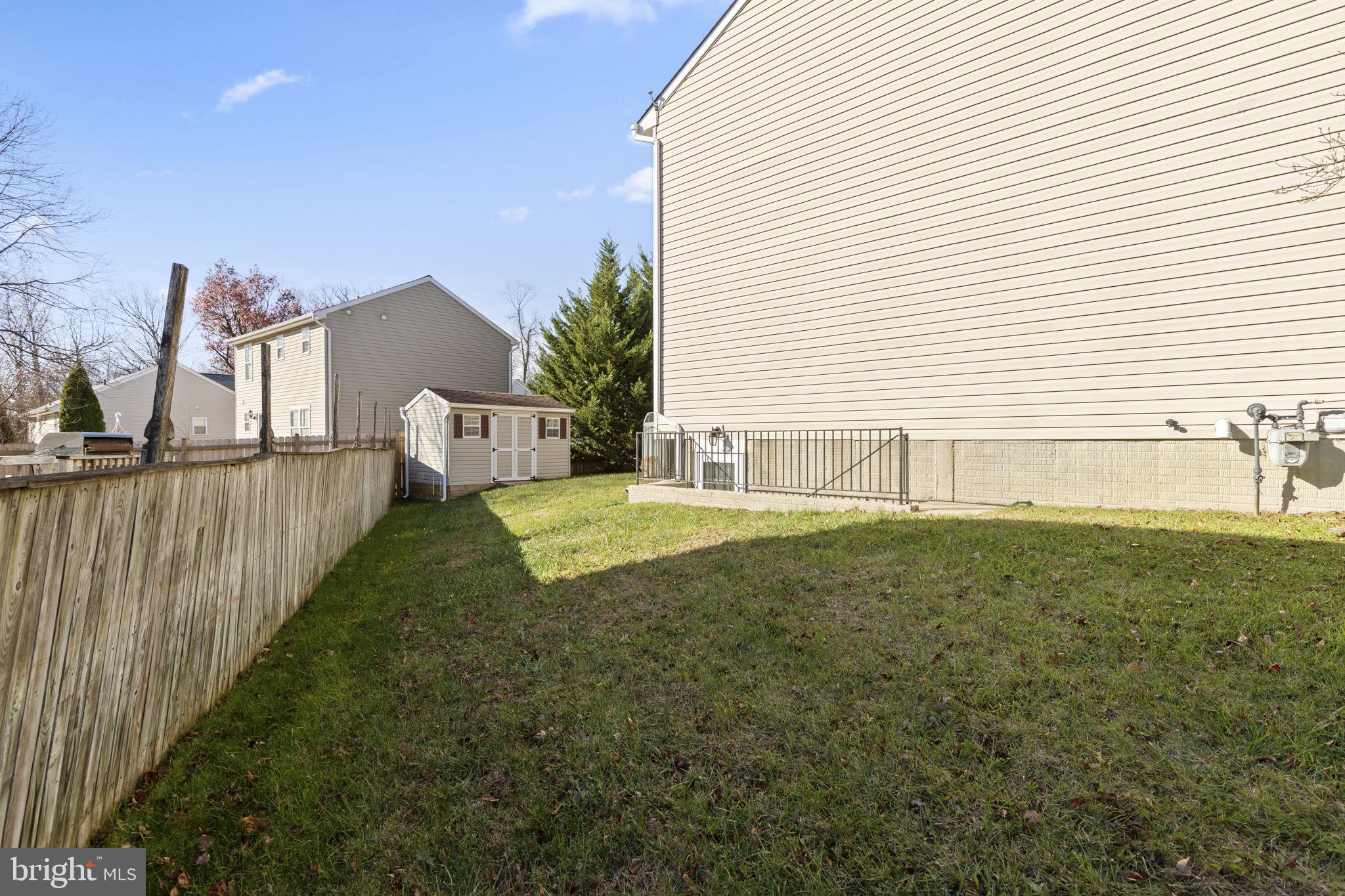 LENNINGS KNOLL - Residential