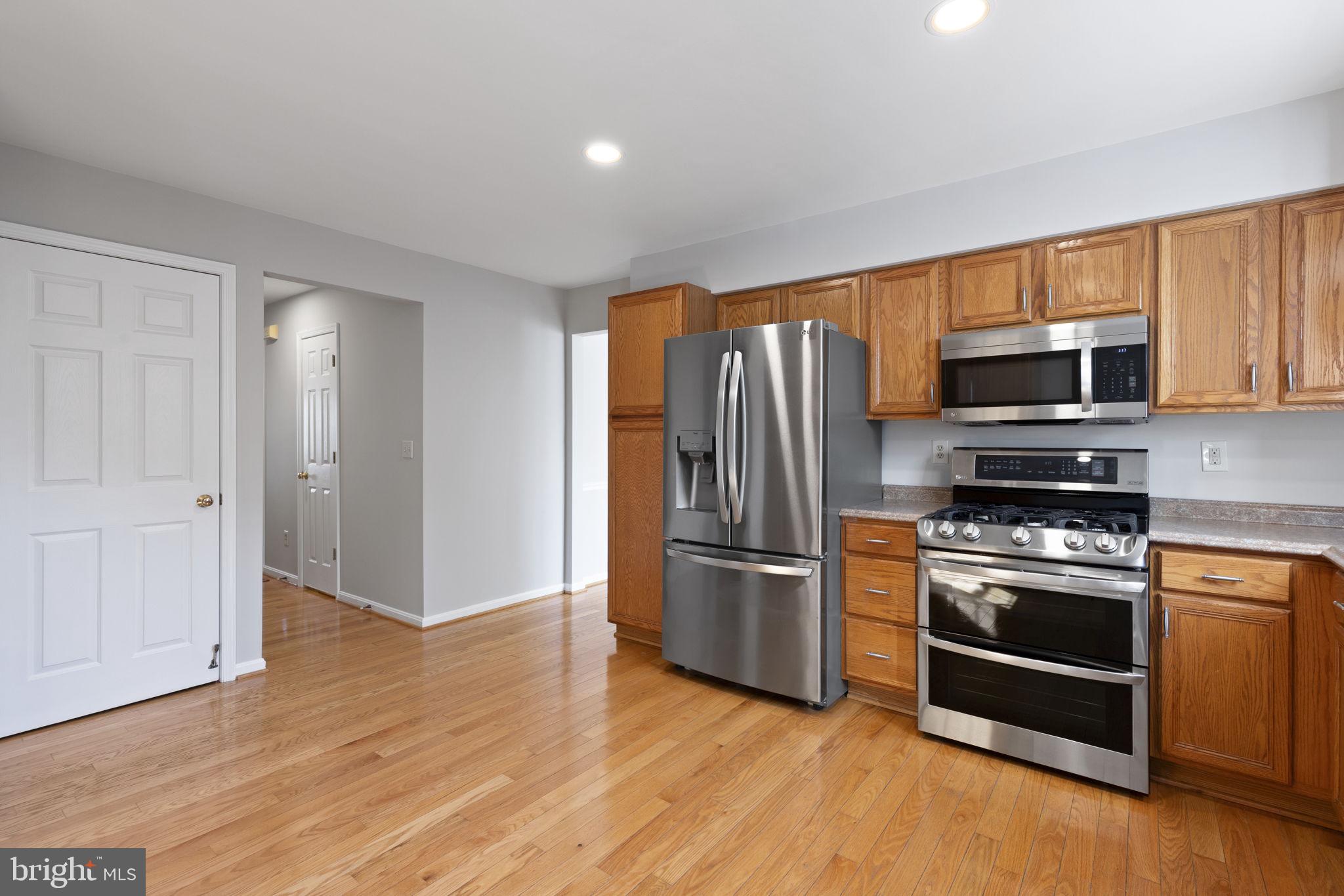 LENNINGS KNOLL - Residential