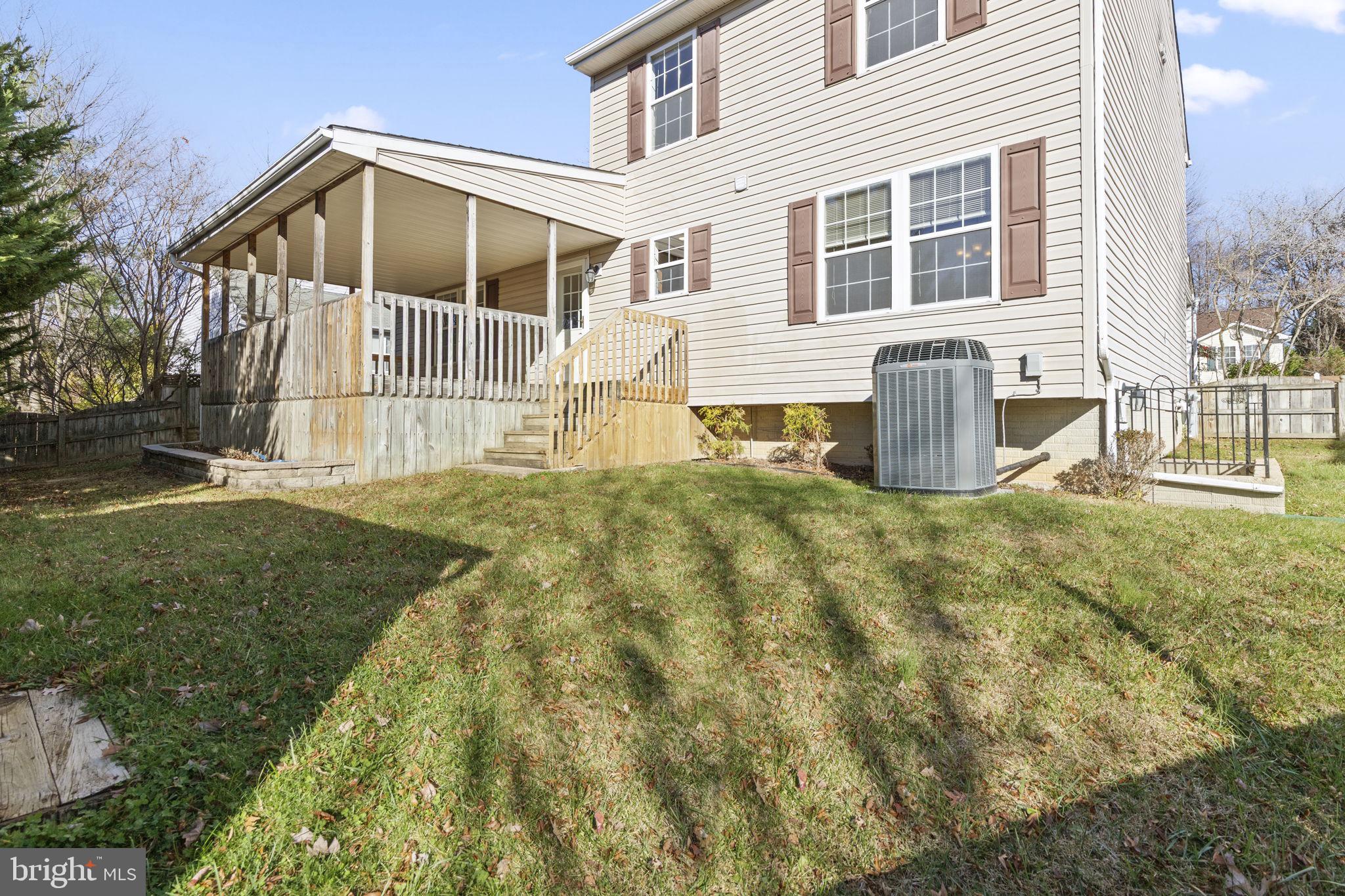 LENNINGS KNOLL - Residential