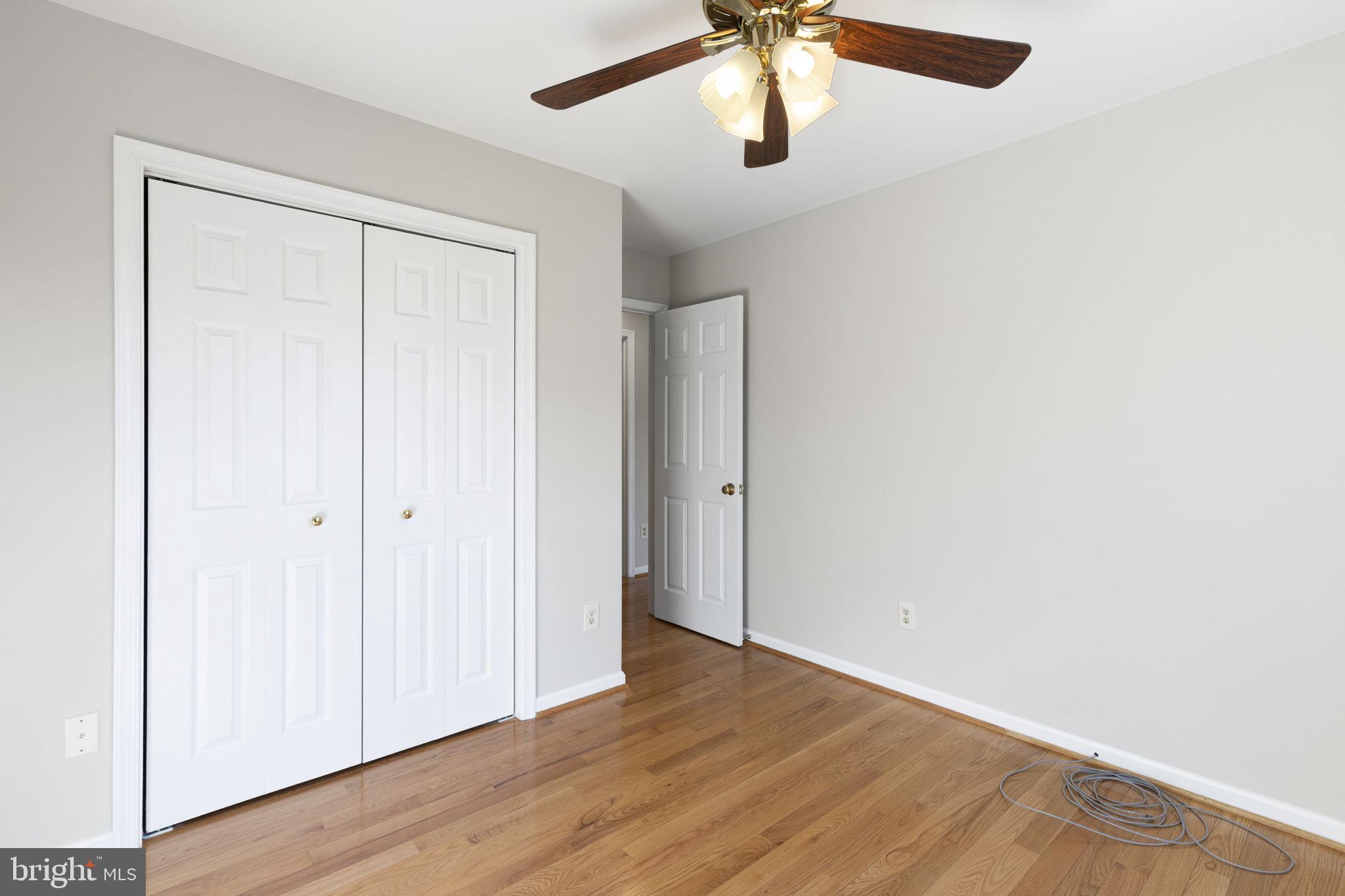 LENNINGS KNOLL - Residential