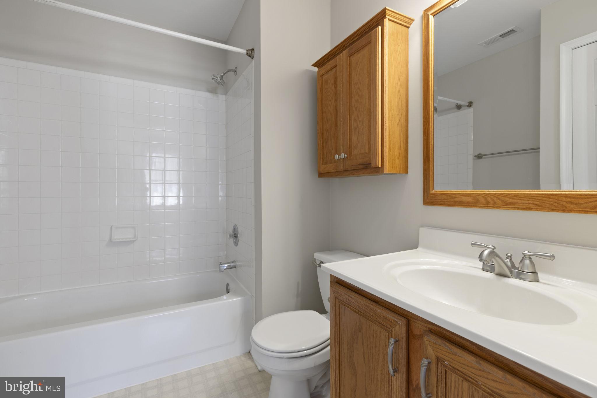 LENNINGS KNOLL - Residential