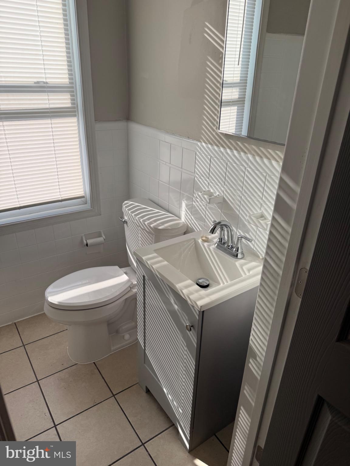 BELAIR-EDISON - Residential Lease