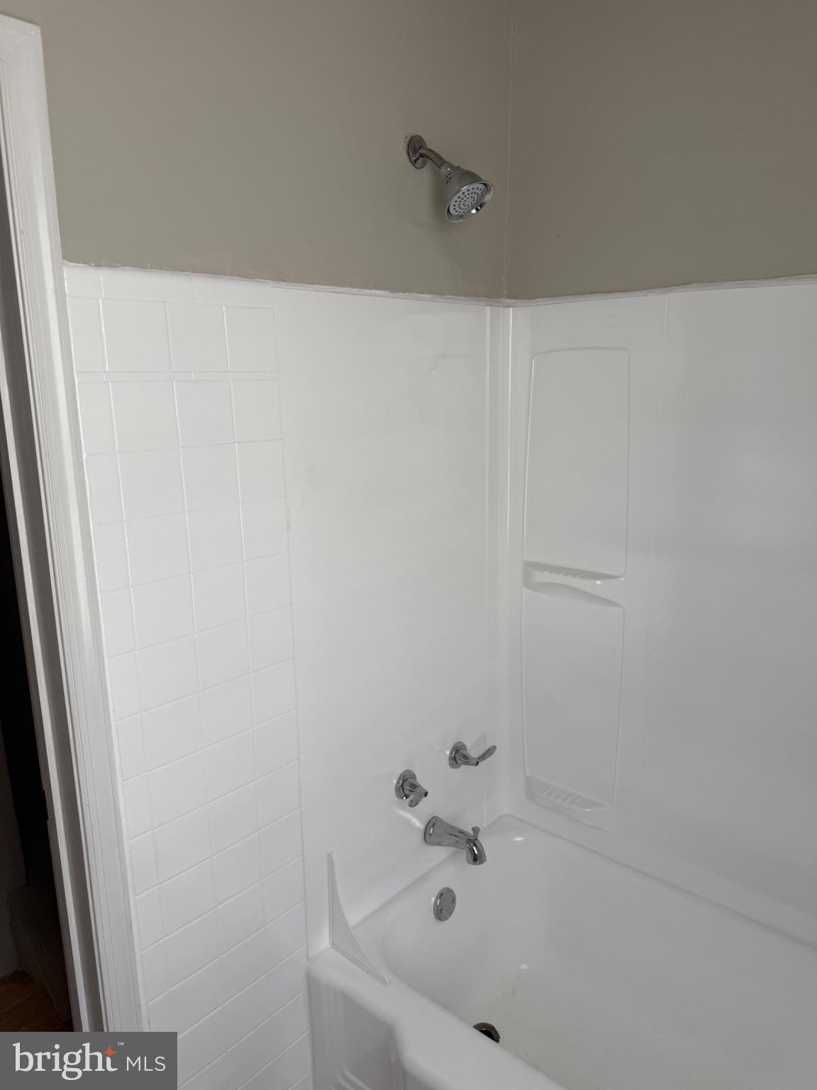 BELAIR-EDISON - Residential Lease