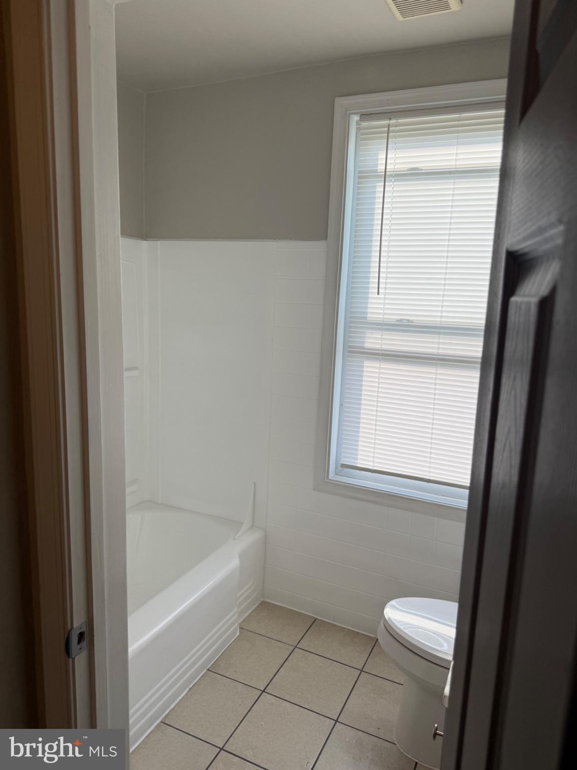 BELAIR-EDISON - Residential Lease