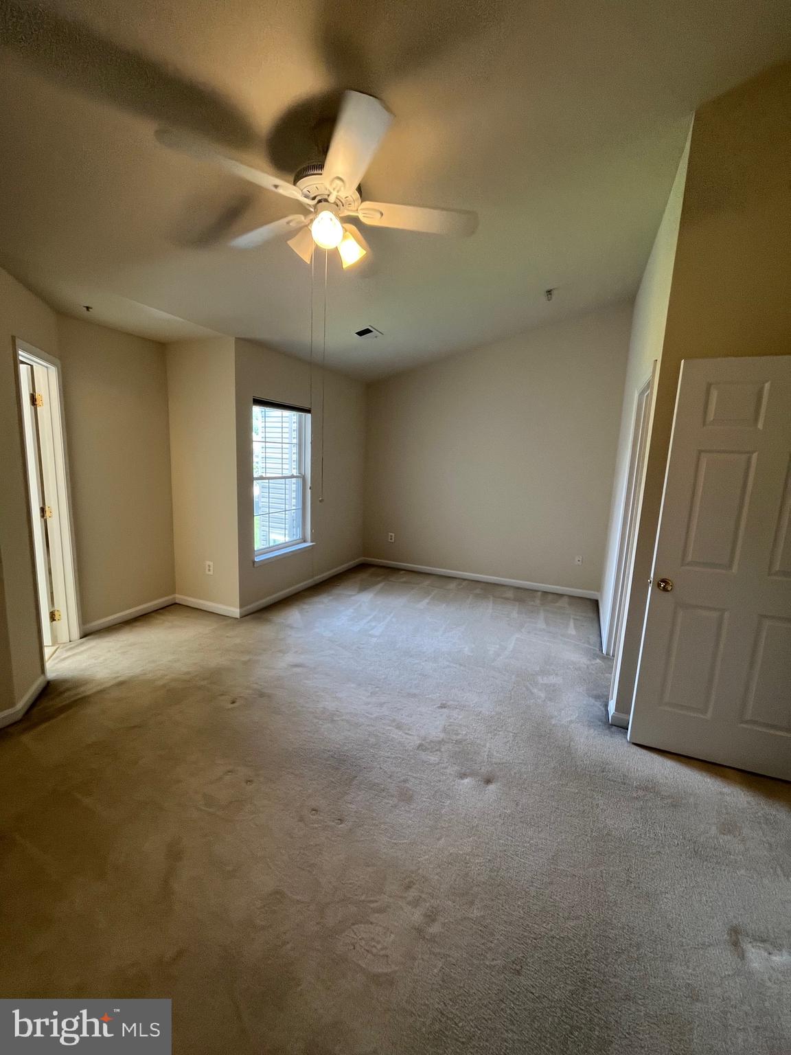 COLLEGE PARKWAY PLACE - Residential