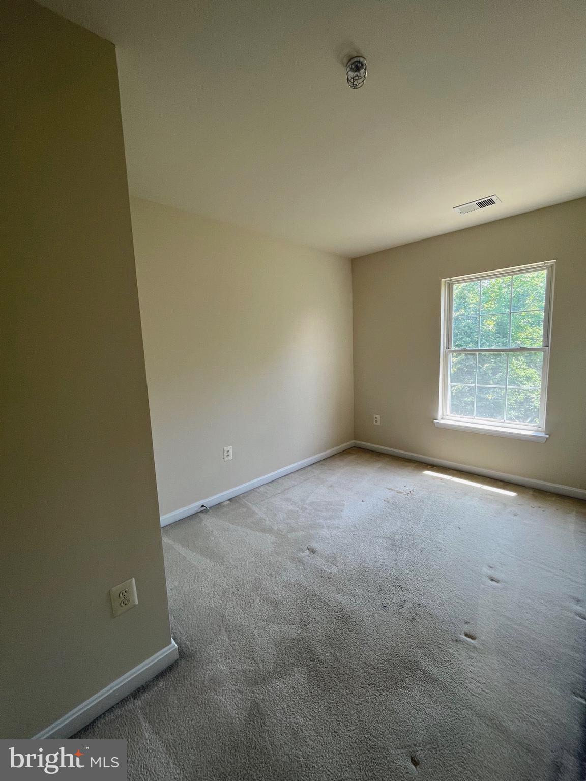 COLLEGE PARKWAY PLACE - Residential