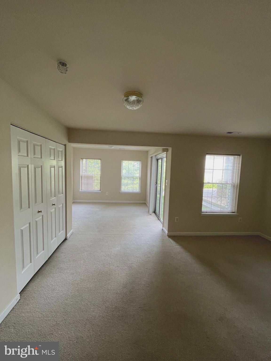 COLLEGE PARKWAY PLACE - Residential