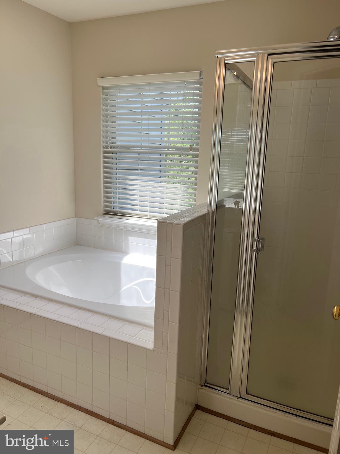 COLLEGE PARKWAY PLACE - Residential