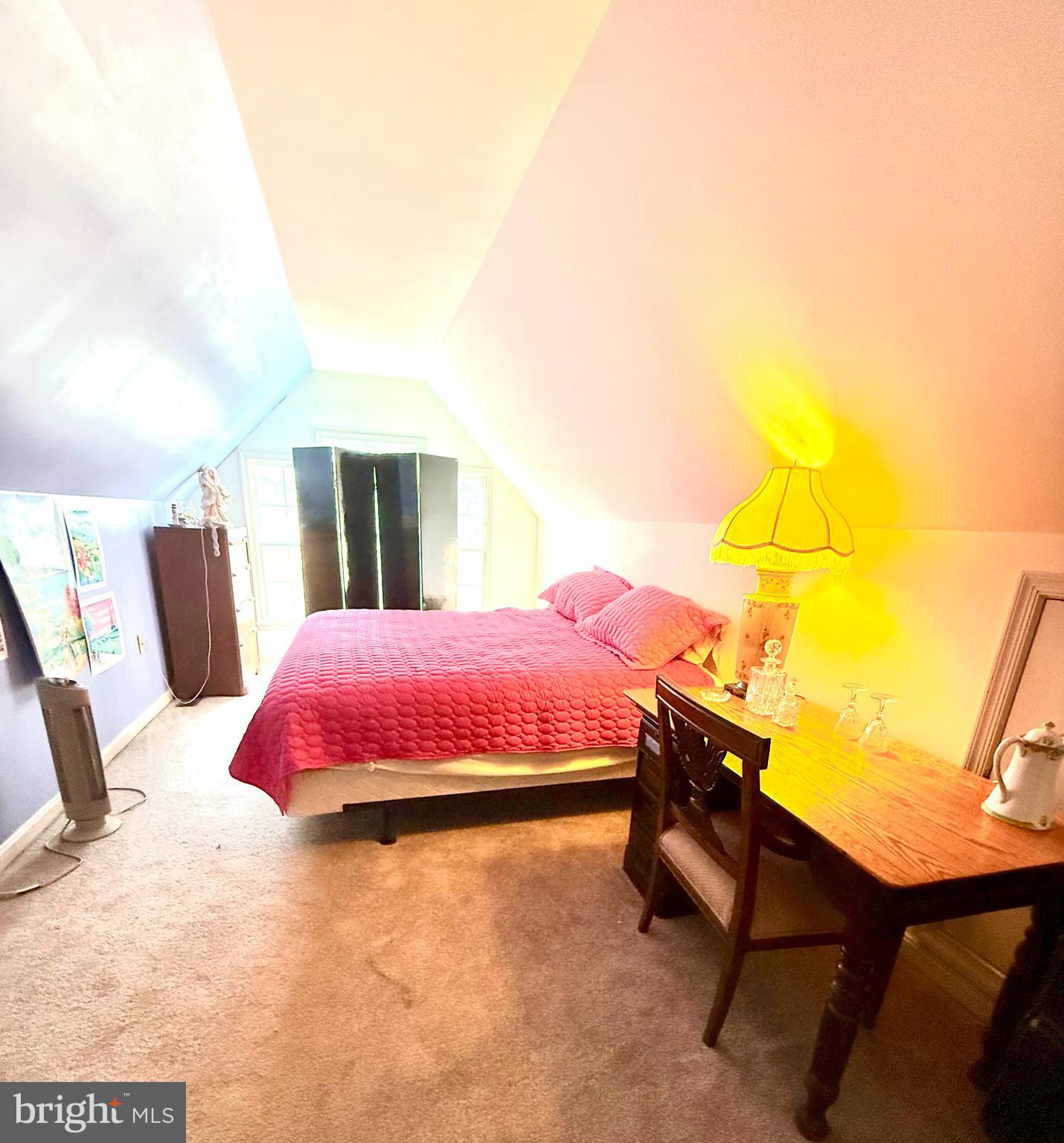 THE HEIGHTS OF BEACON HILL - Residential