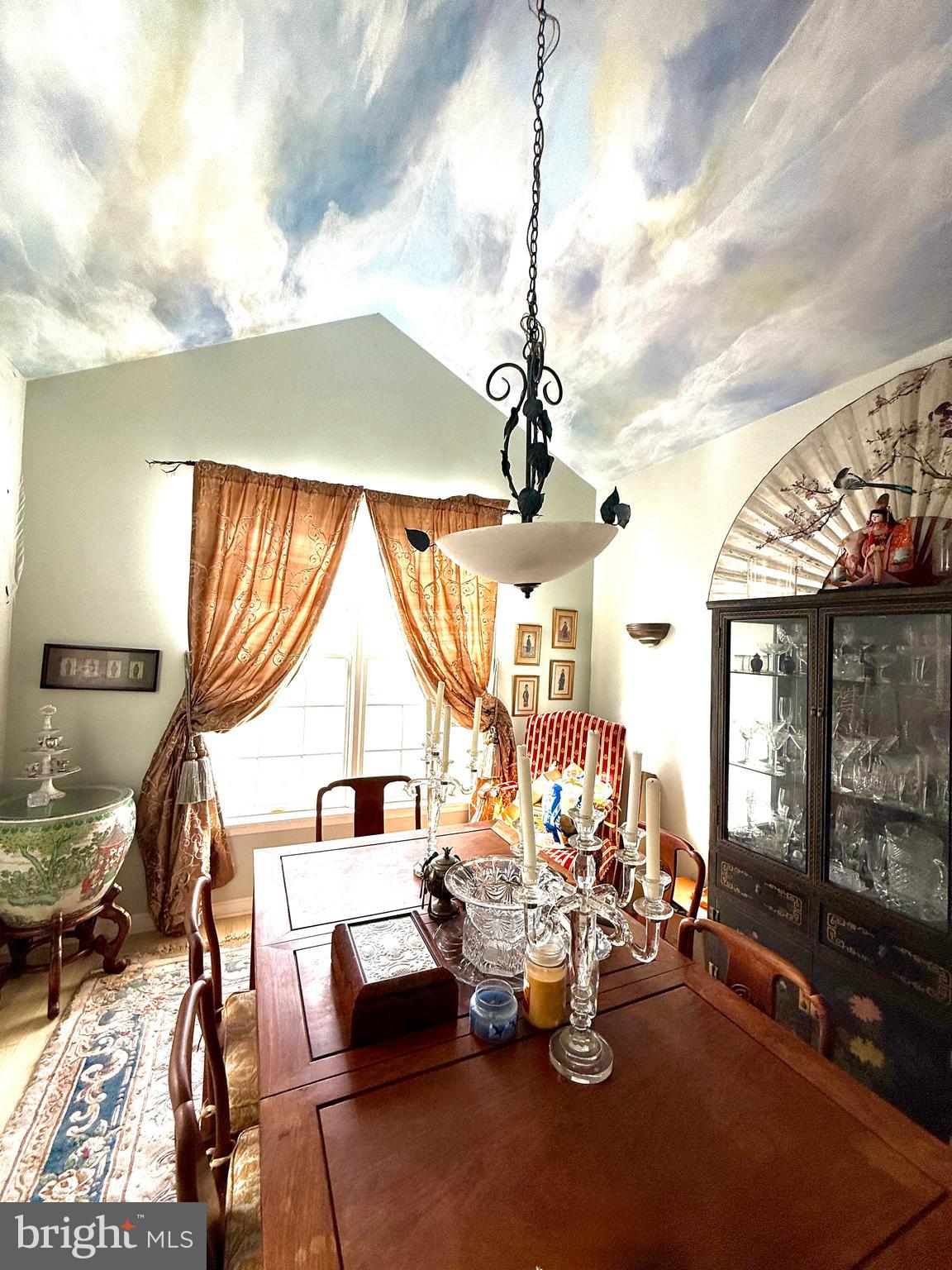 THE HEIGHTS OF BEACON HILL - Residential