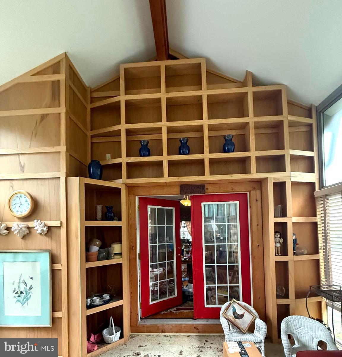 THE HEIGHTS OF BEACON HILL - Residential